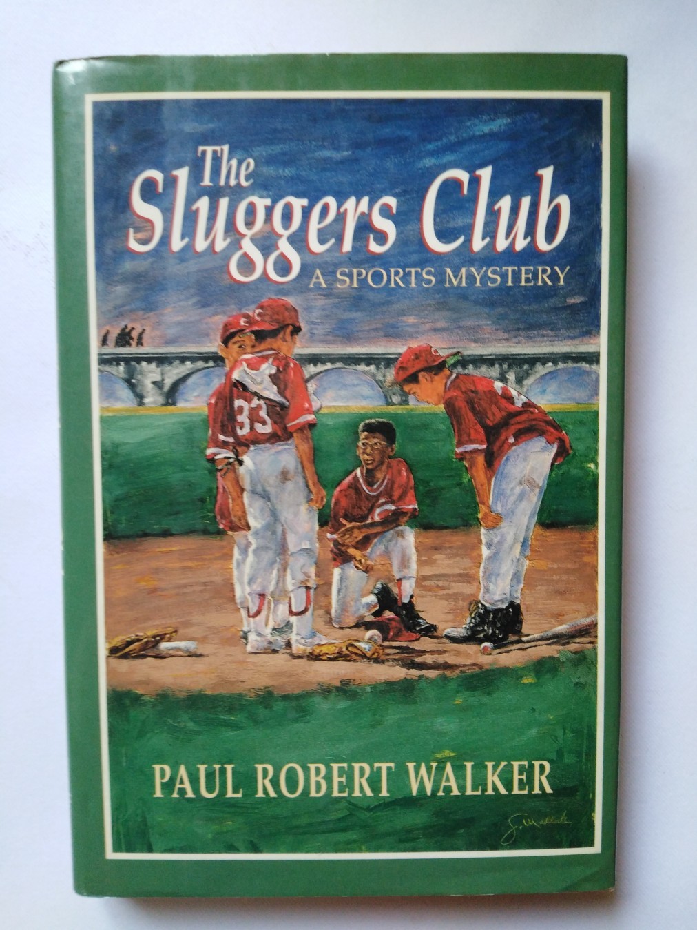 The Sluggers Club: A Sports Mystery — Paul Robert Walker
