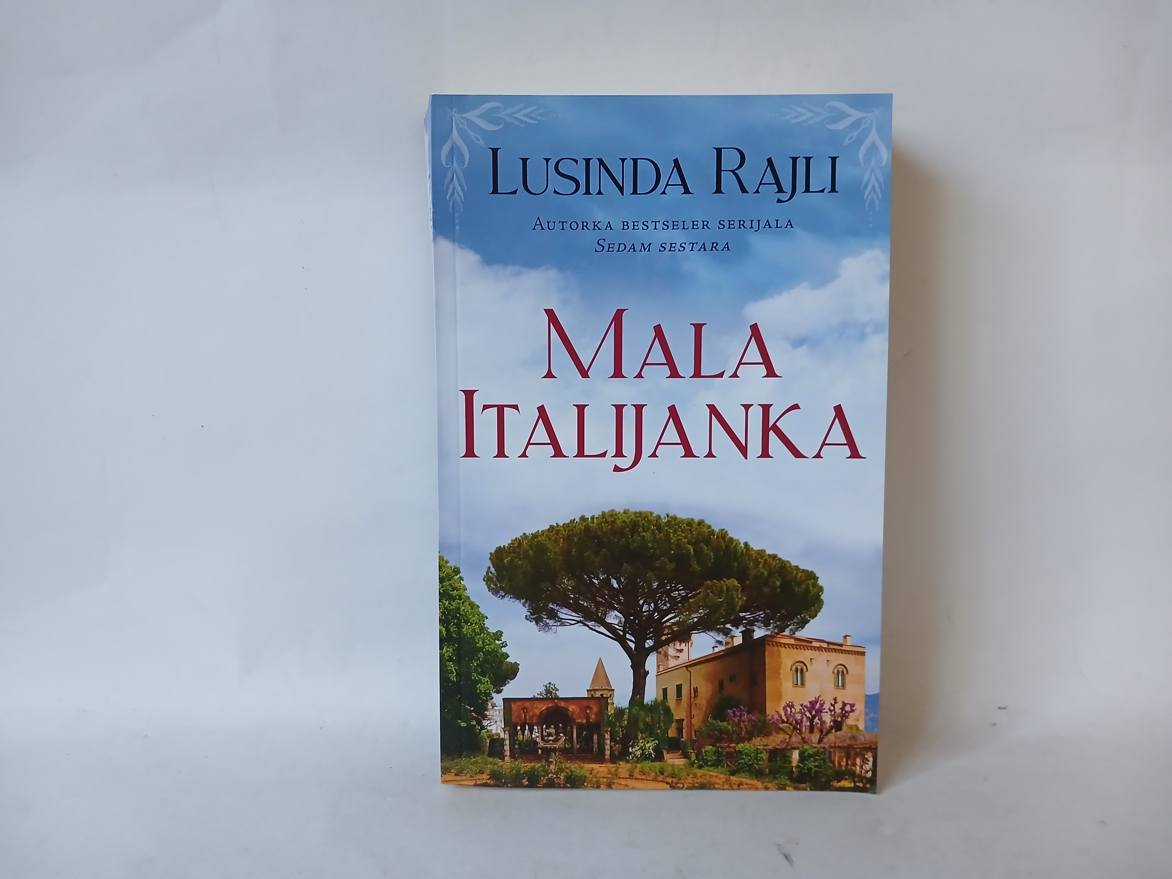MALA ITALIJANKA - Lusinda Rajli — Lusinda Rajli