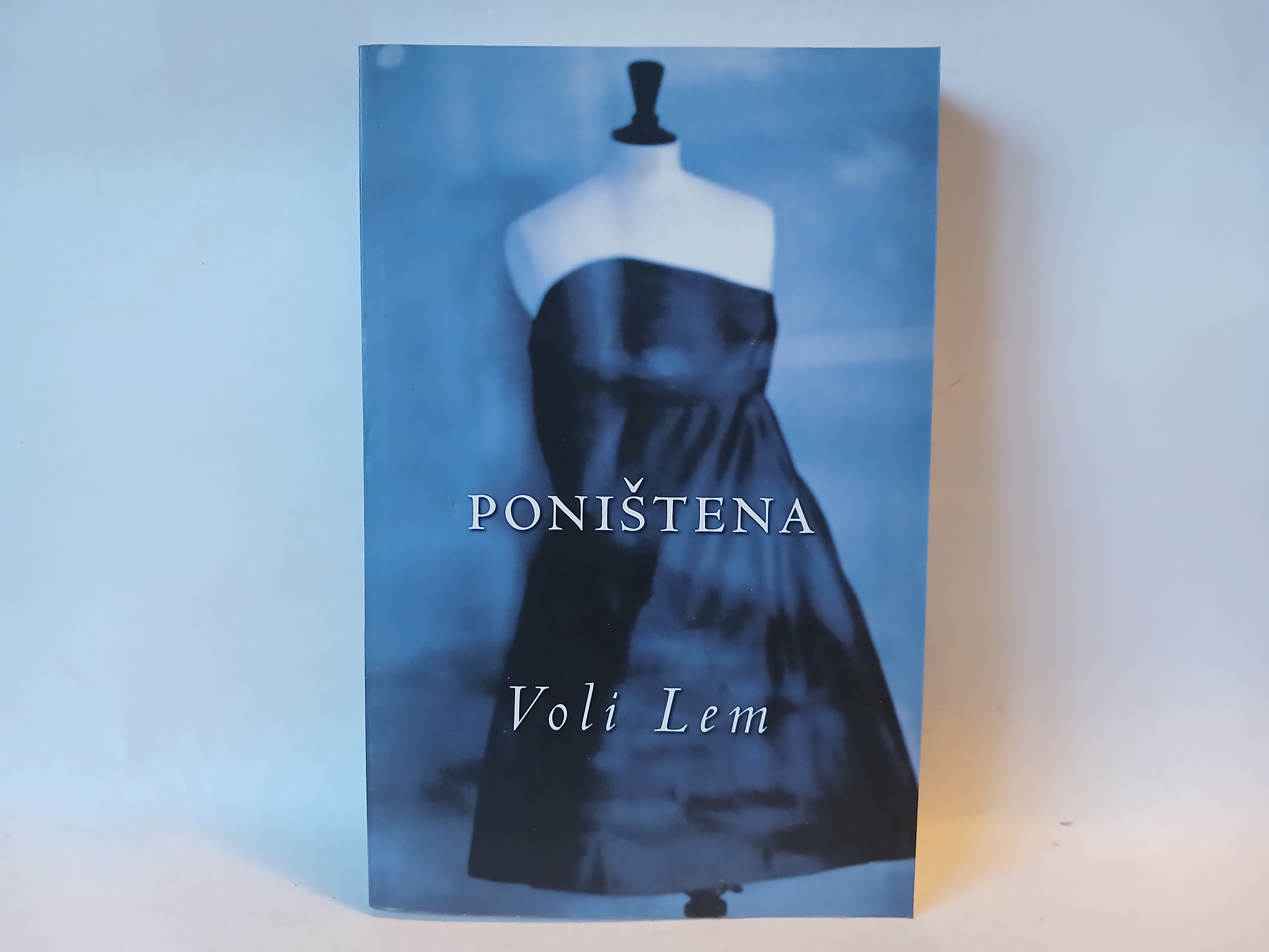 PONIŠTENA - Voli Lem — Voli Lem