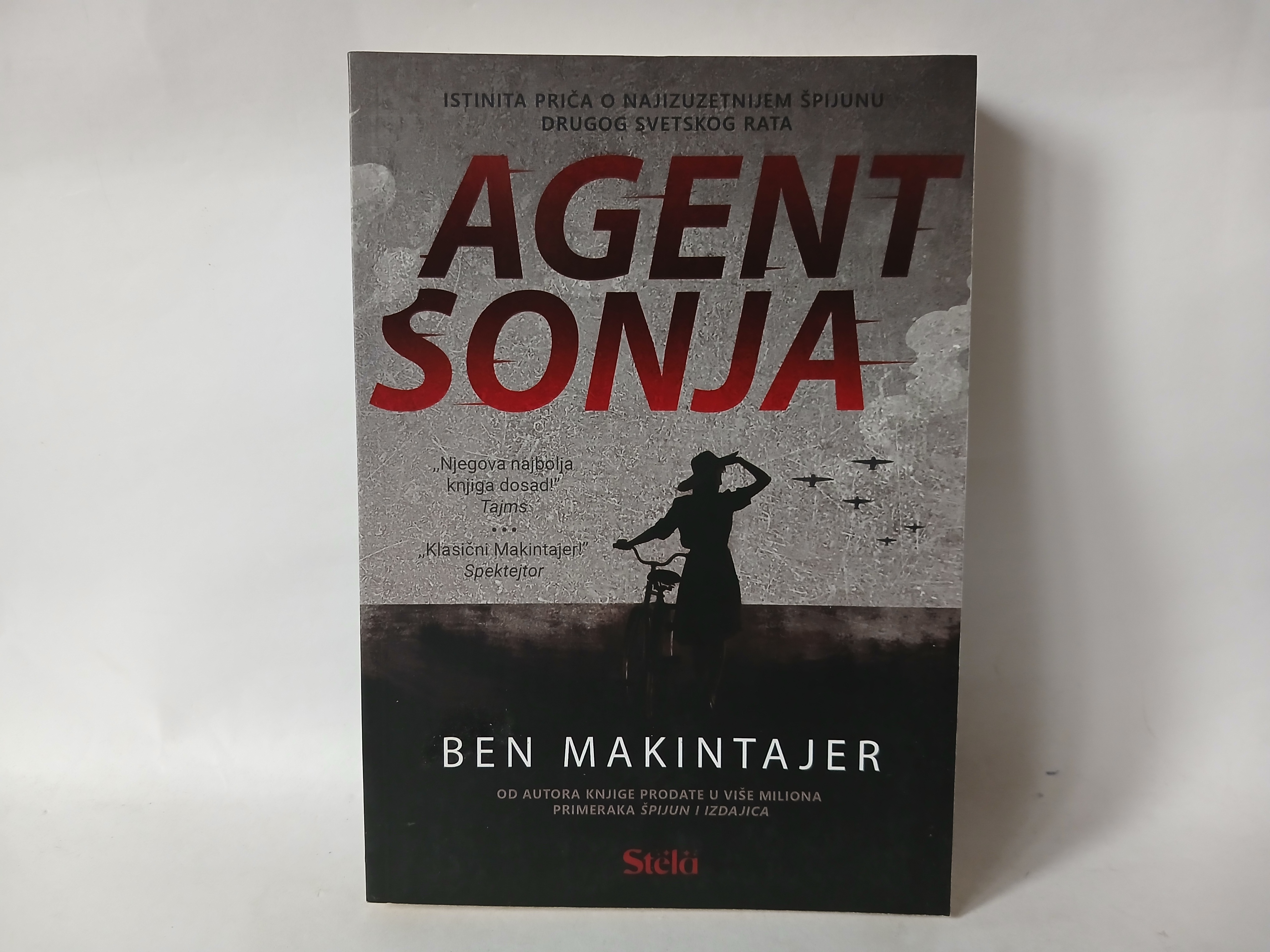AGENT SONJA - Ben Makintajer — Ben Makintajer