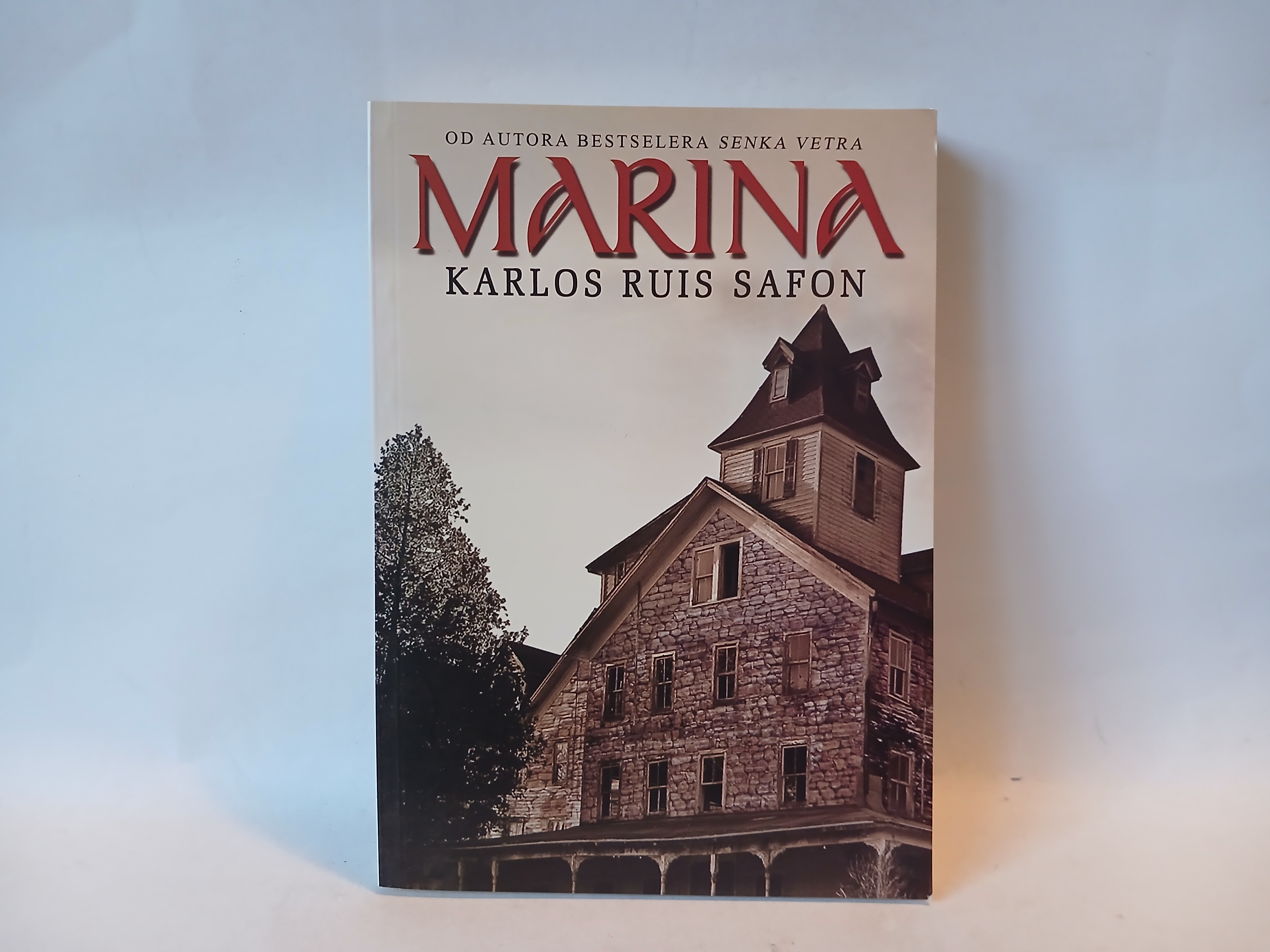 MARINA - Karlos Ruis Safon — Karlos Ruis Safon