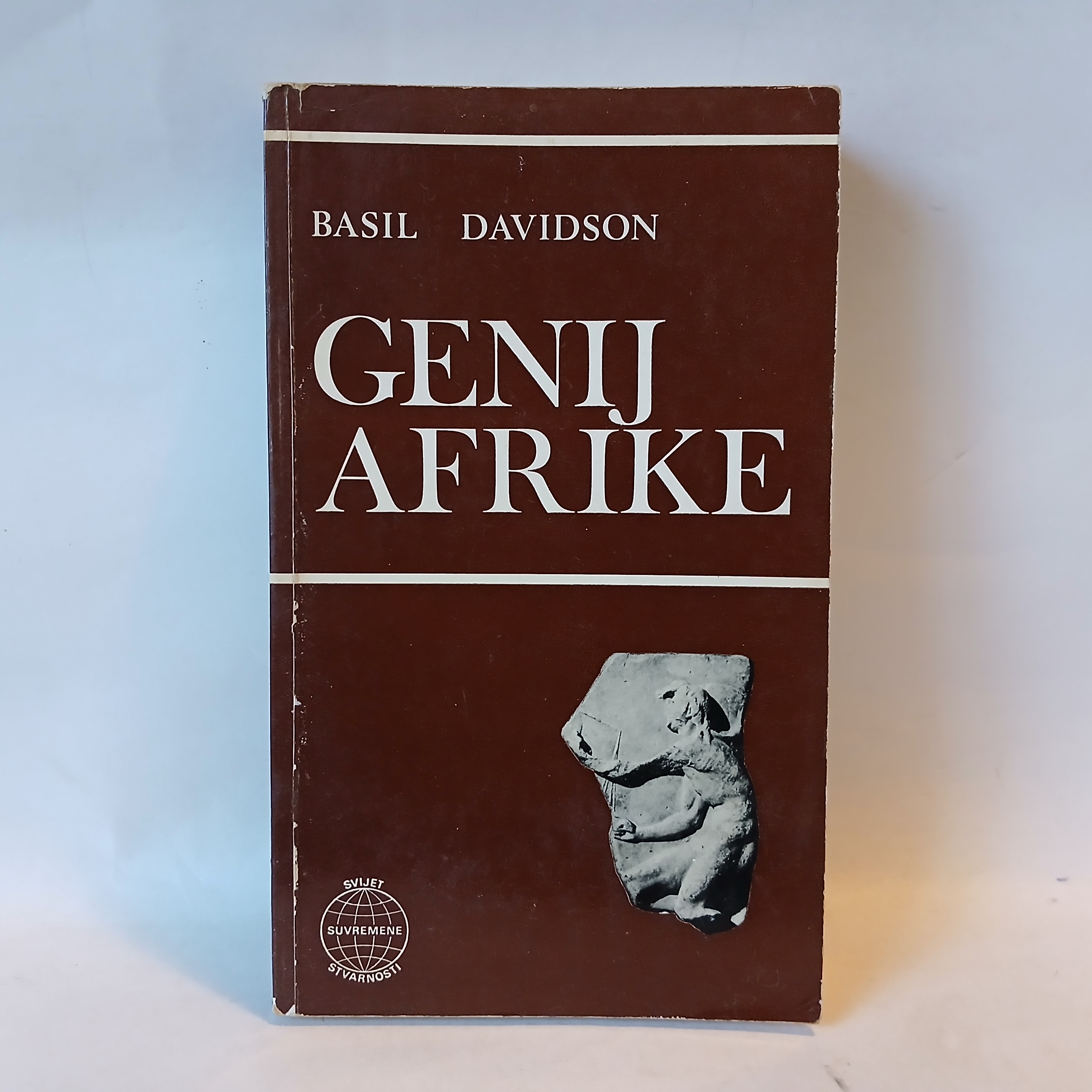 GENIJ AFRIKE: Basil Davidson — Basil Davidson, polovna knjiga