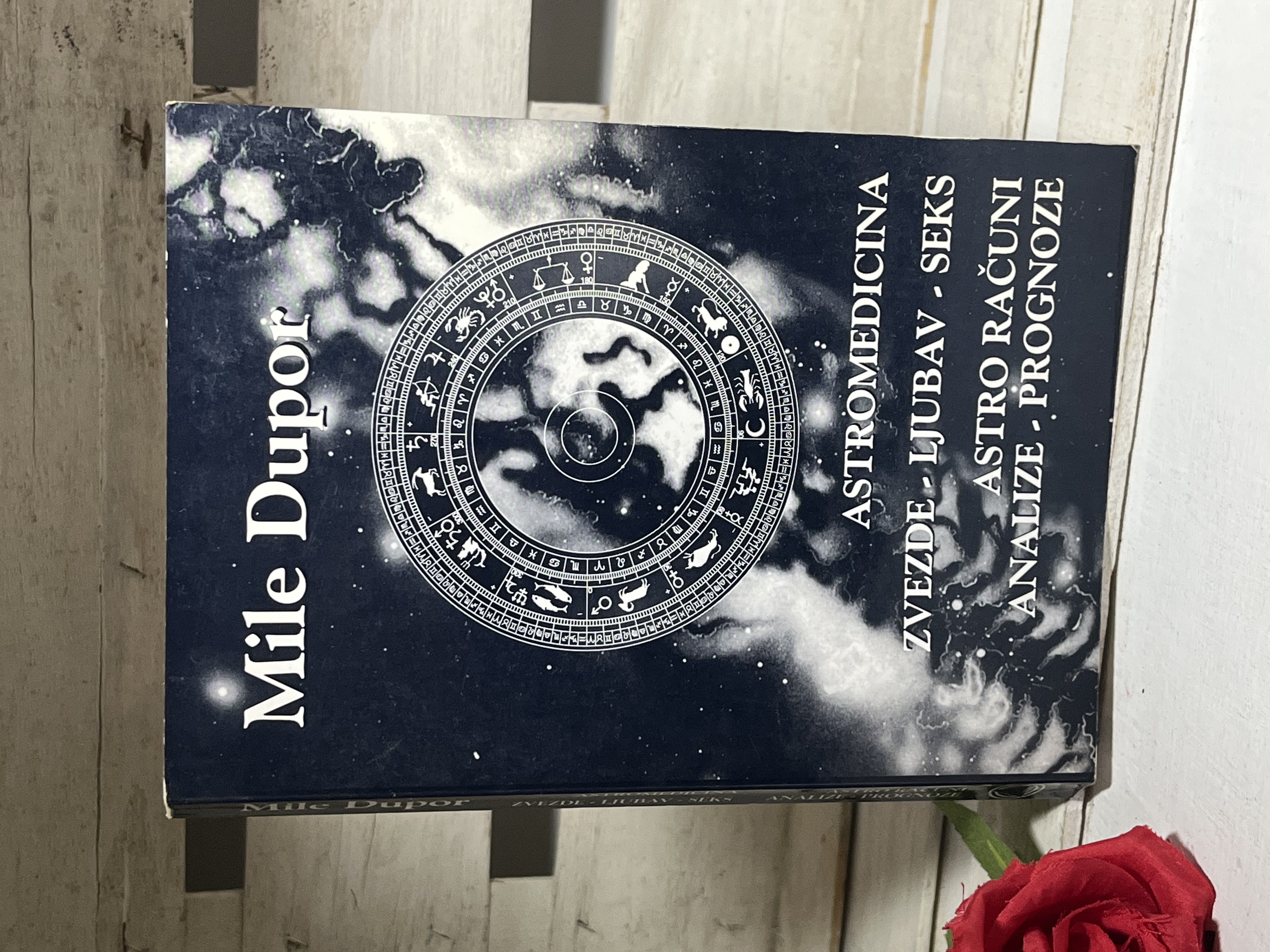 Astromedicina - Mile Dupor (astrologija- astromedicina zvezde ljubav seks astro racuni analize prognoze — Mile Dupor, polovna knjiga