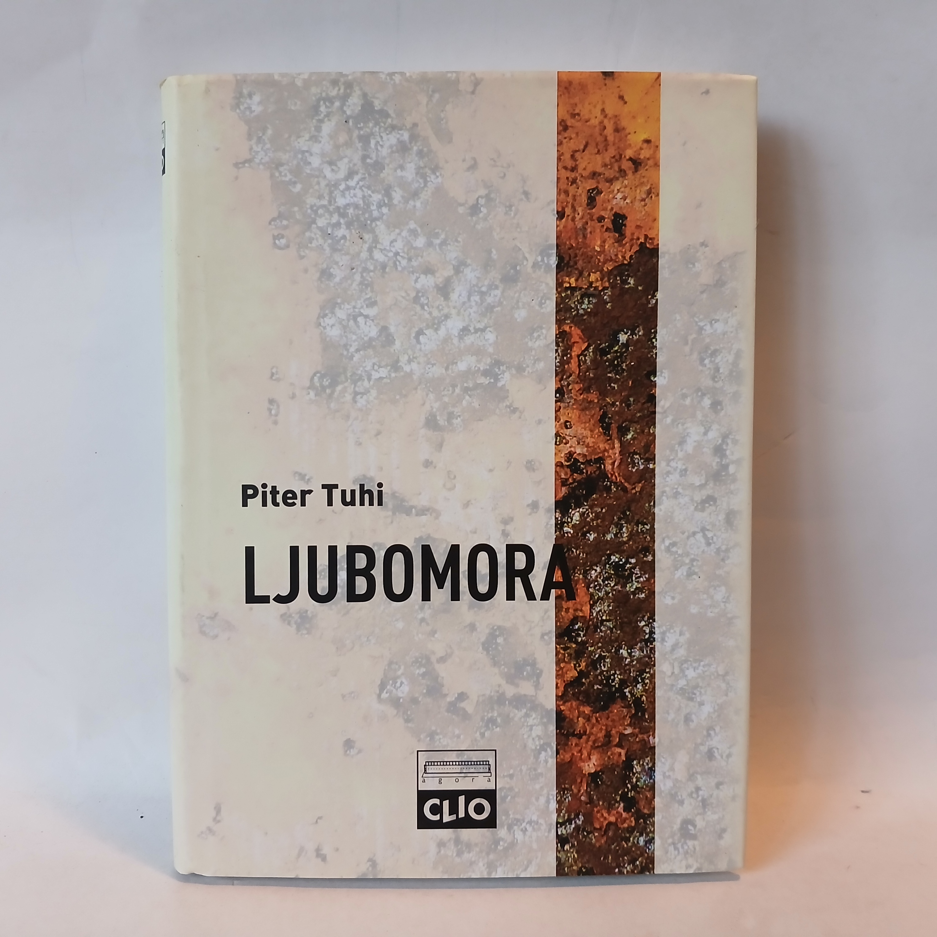 LJUBOMORA Piter Tuhi — Piter Tuhi, polovna knjiga