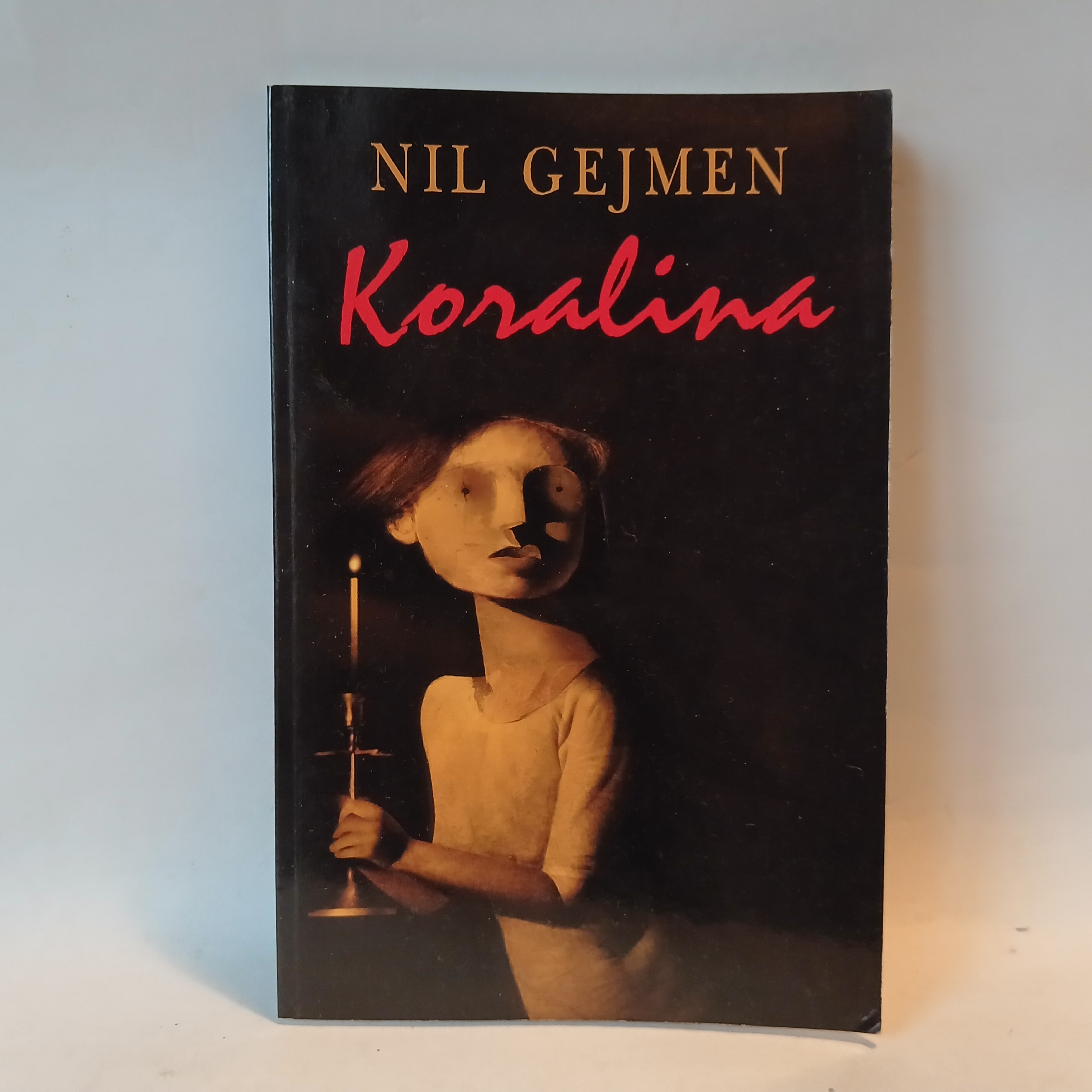 Nil Gejmen KORALINA — Nil Gejmen, polovna knjiga