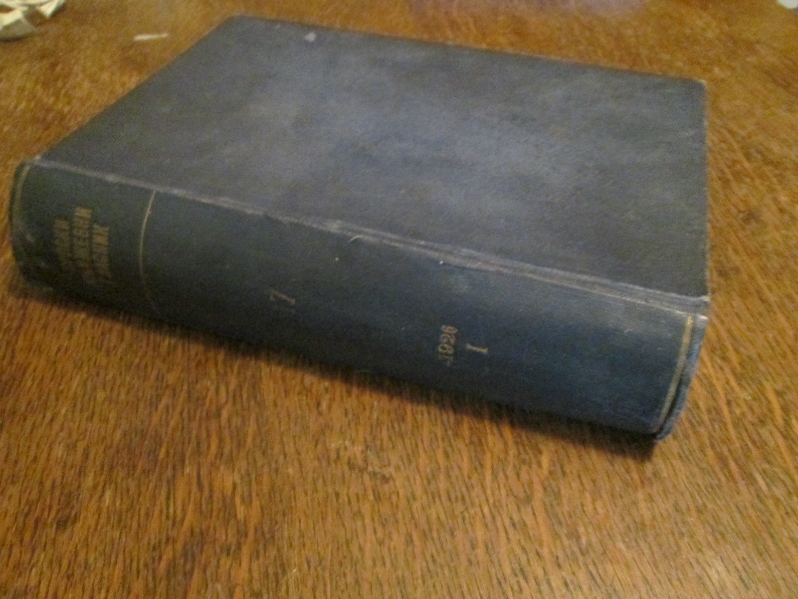 SRPSKI KNJIŽEVNI GLASNIK — knjiga XVII, januar—april 1926, ukoričeno (oko 1000 strana) — Srpski književni glasnik