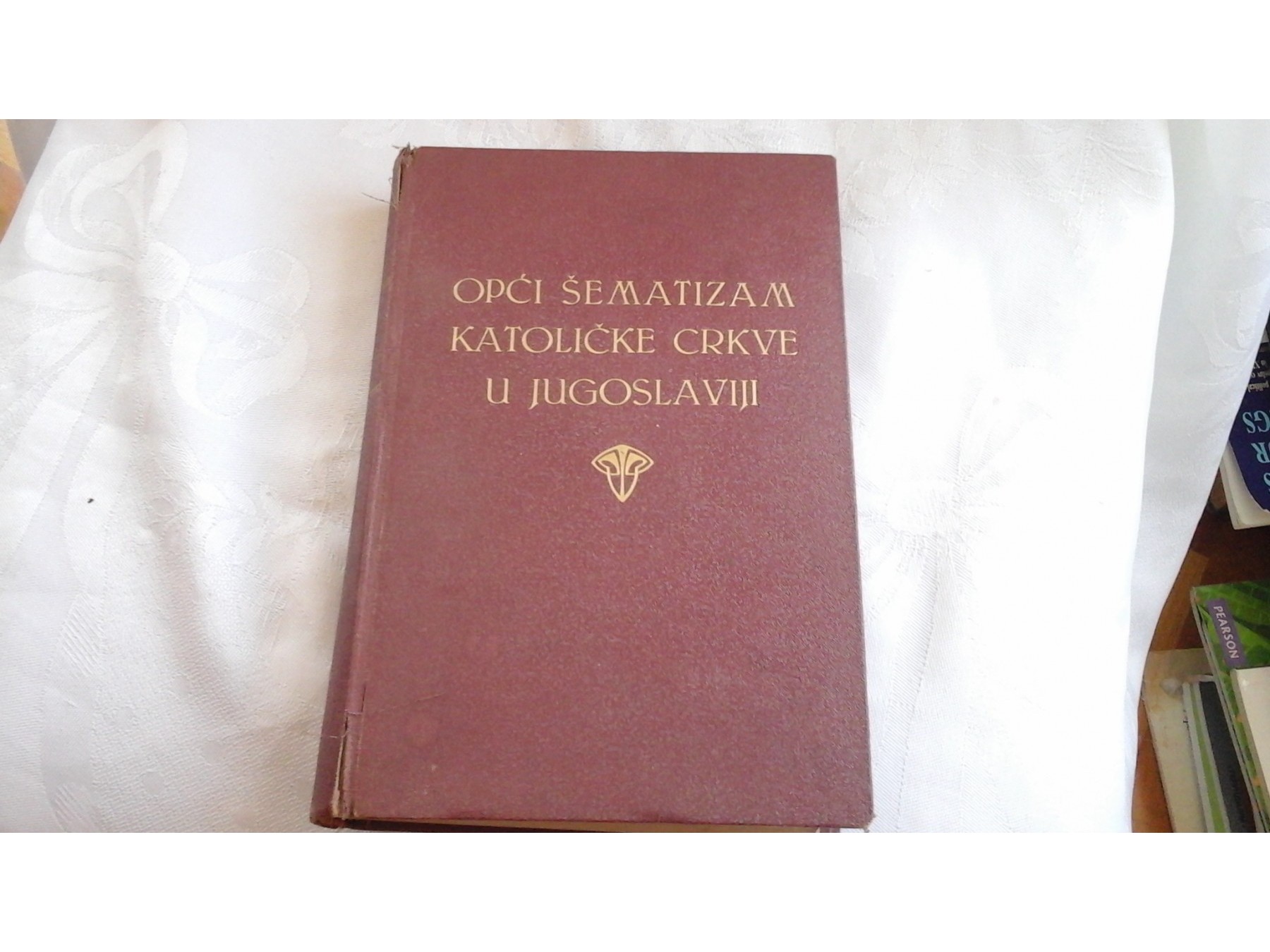 OPĆI ŠEMATIZAM KATOLIČKE CRKVE U JUGOSLAVIJI (Sarajevo, 1939), 615 strana — dr Krunoslav Draganović (izradio), antikvarna knjiga