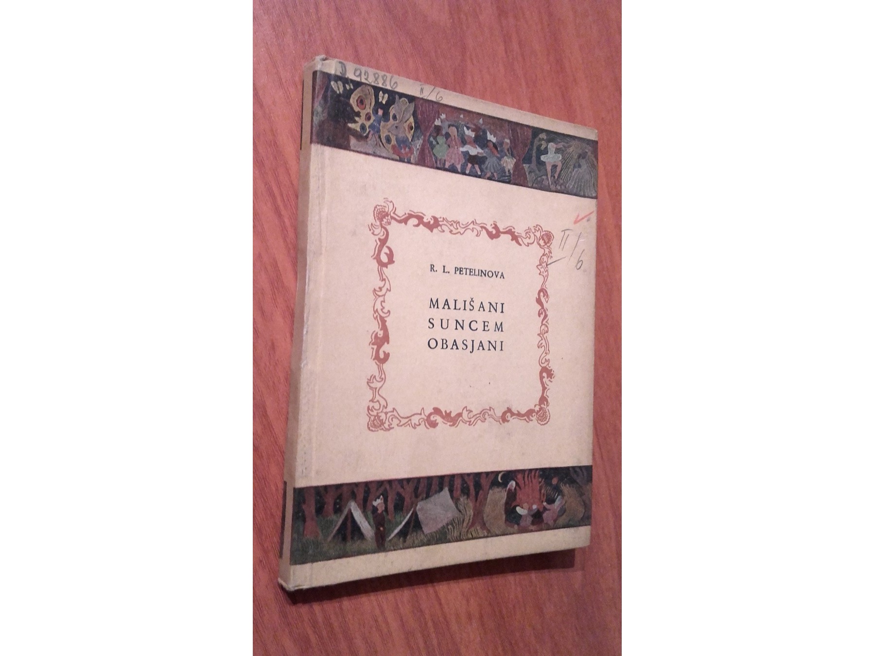 MALIŠANI SUNCEM OBASJANI — Pionirsko kazalište (Novo pokoljenje, Zagreb 1949) — R. L. Petelinova, antikvarna knjiga