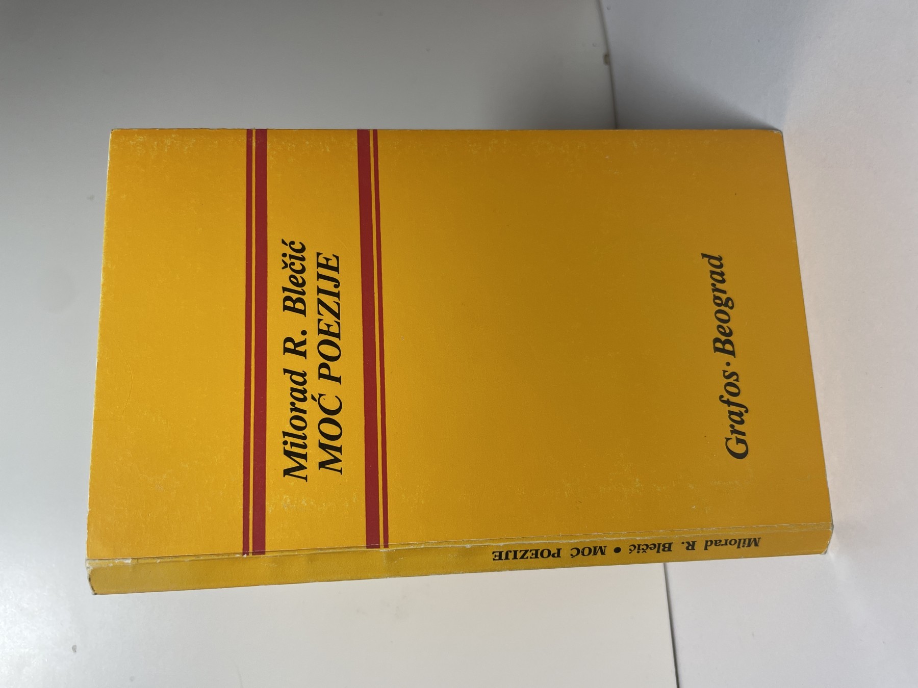 Moć poezije — Milorad R. Blečić