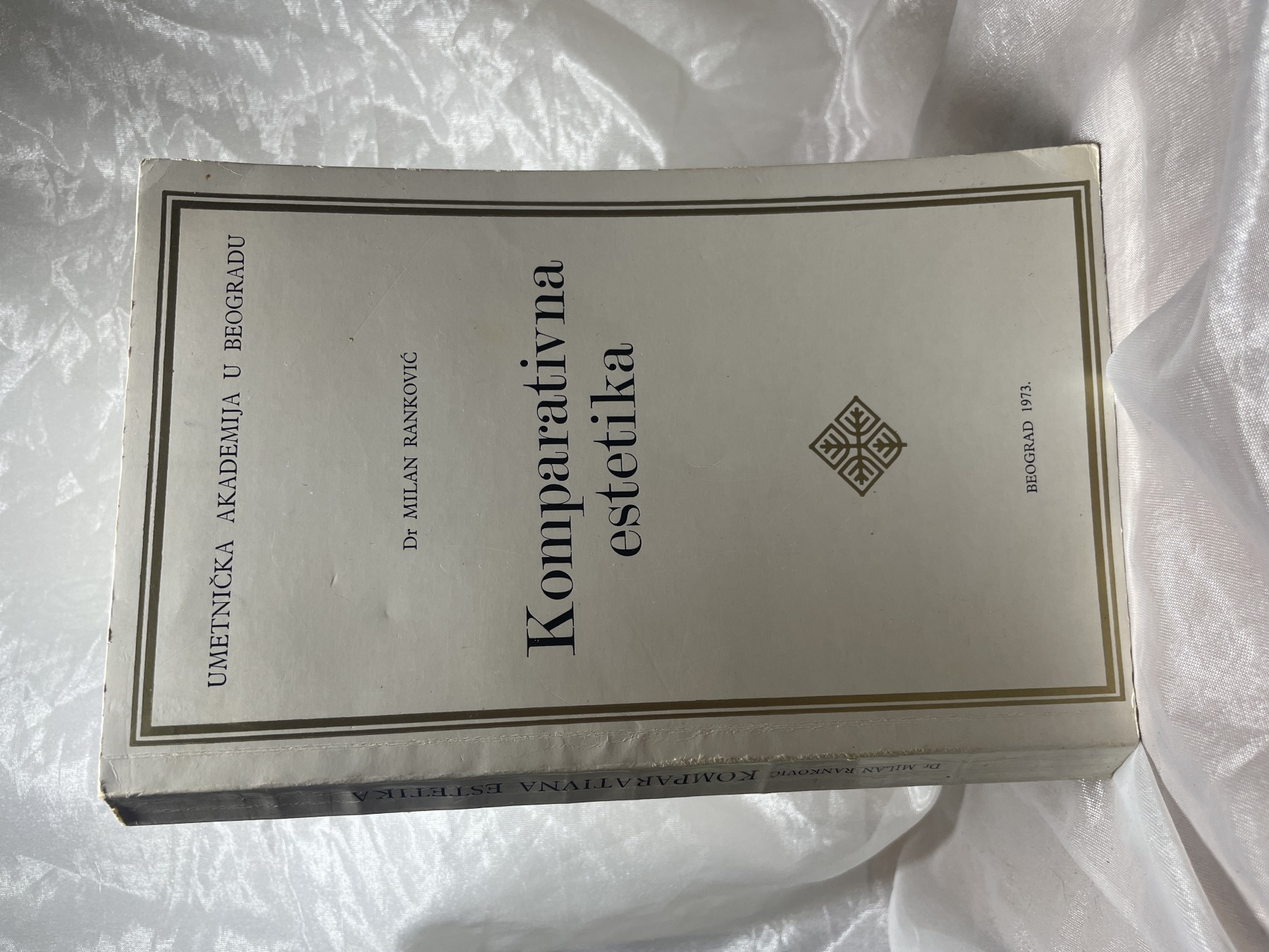 Komparativna estetika — dr Milan Ranković