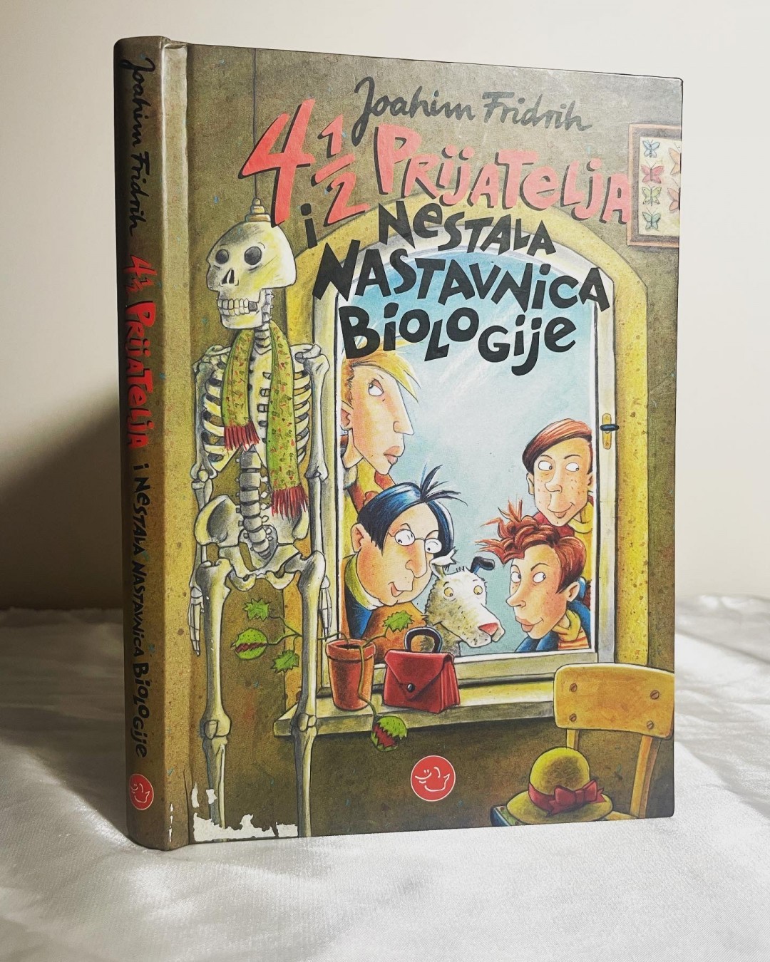 4 ½ prijatelja i nestala nastavnica — Joahim Fridrih
