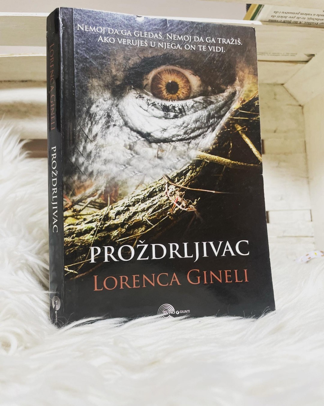 Proždrljivac — Lorenca Gineli
