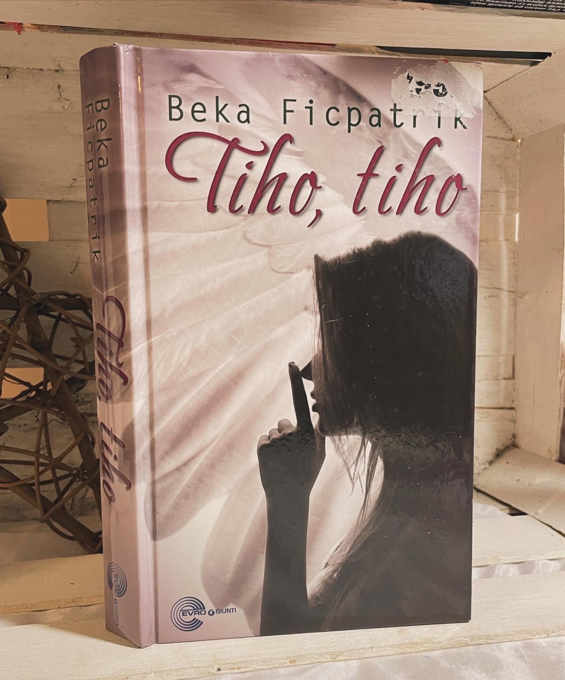 Tiho, tiho — Beka Ficpatrik