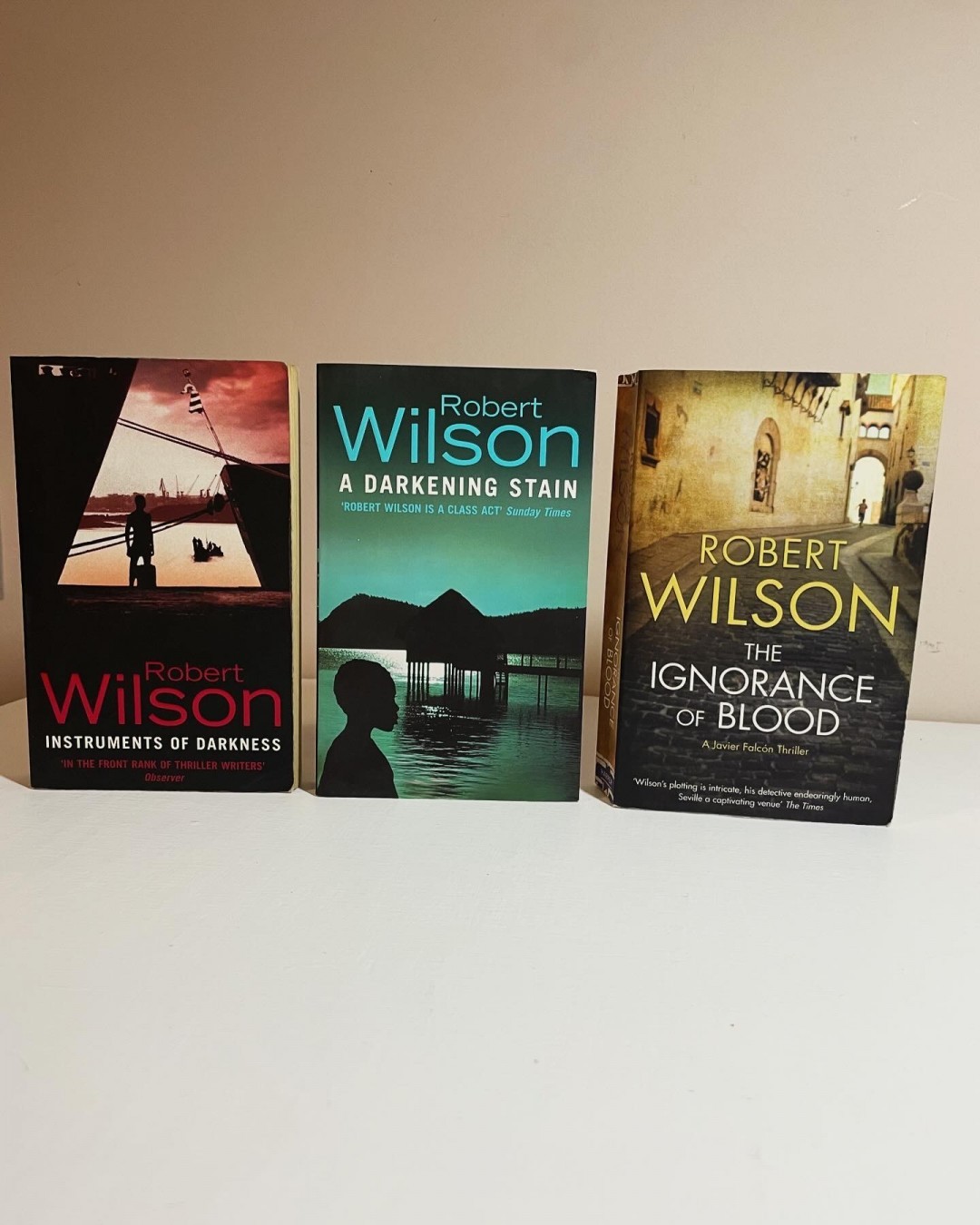 Robert Wilson 1–3 — komplet — Robert Wilson