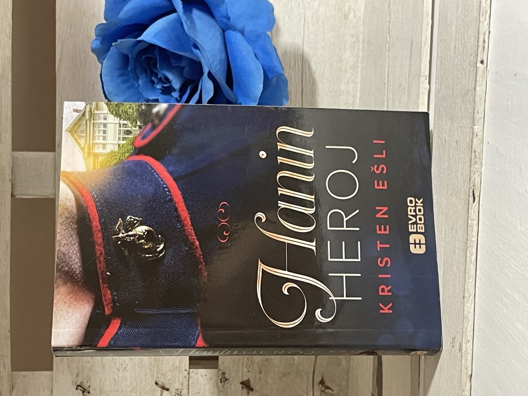 Hanin heroj — Kristen Ešli