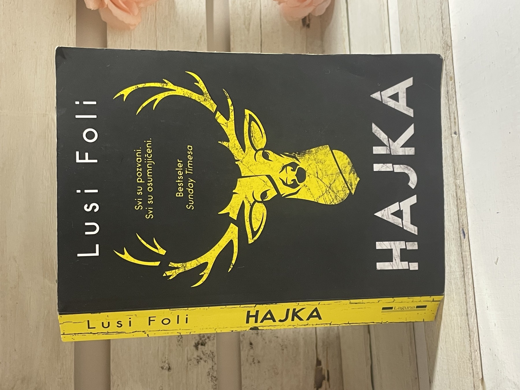 Hajka — Lusi Foli