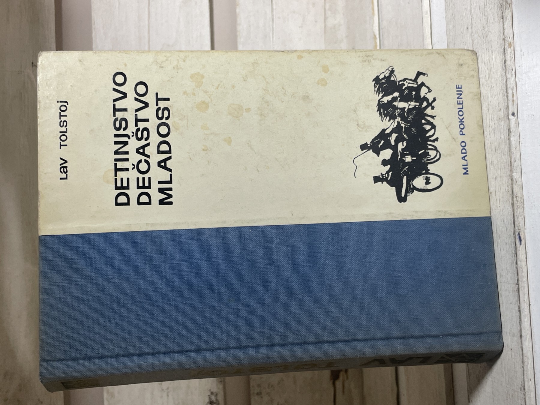 Detinjstvo, dečaštvo, mladost — Lav Tolstoj