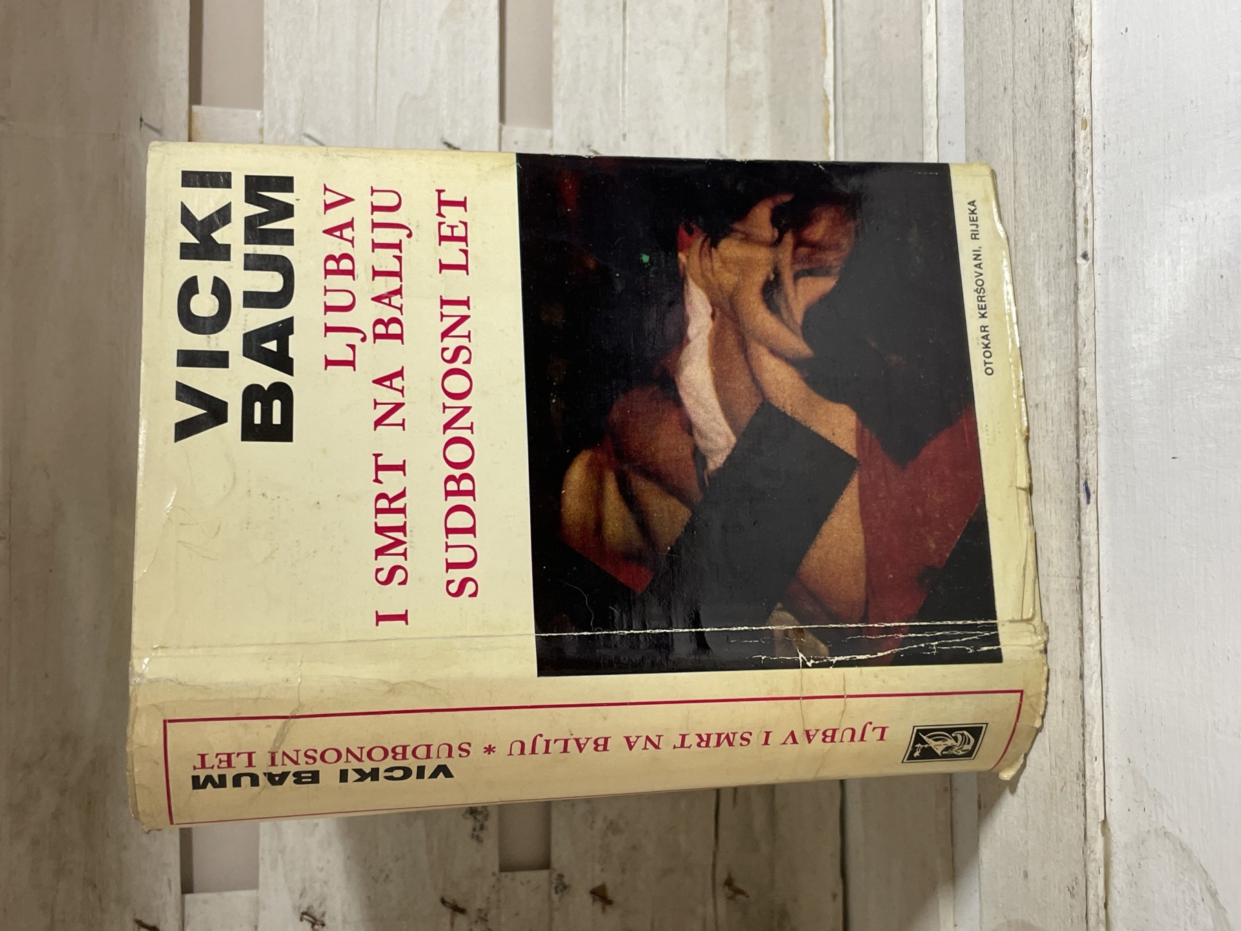 Ljubav i smrt na Baliju / Sudbonosni let — Vicki Baum