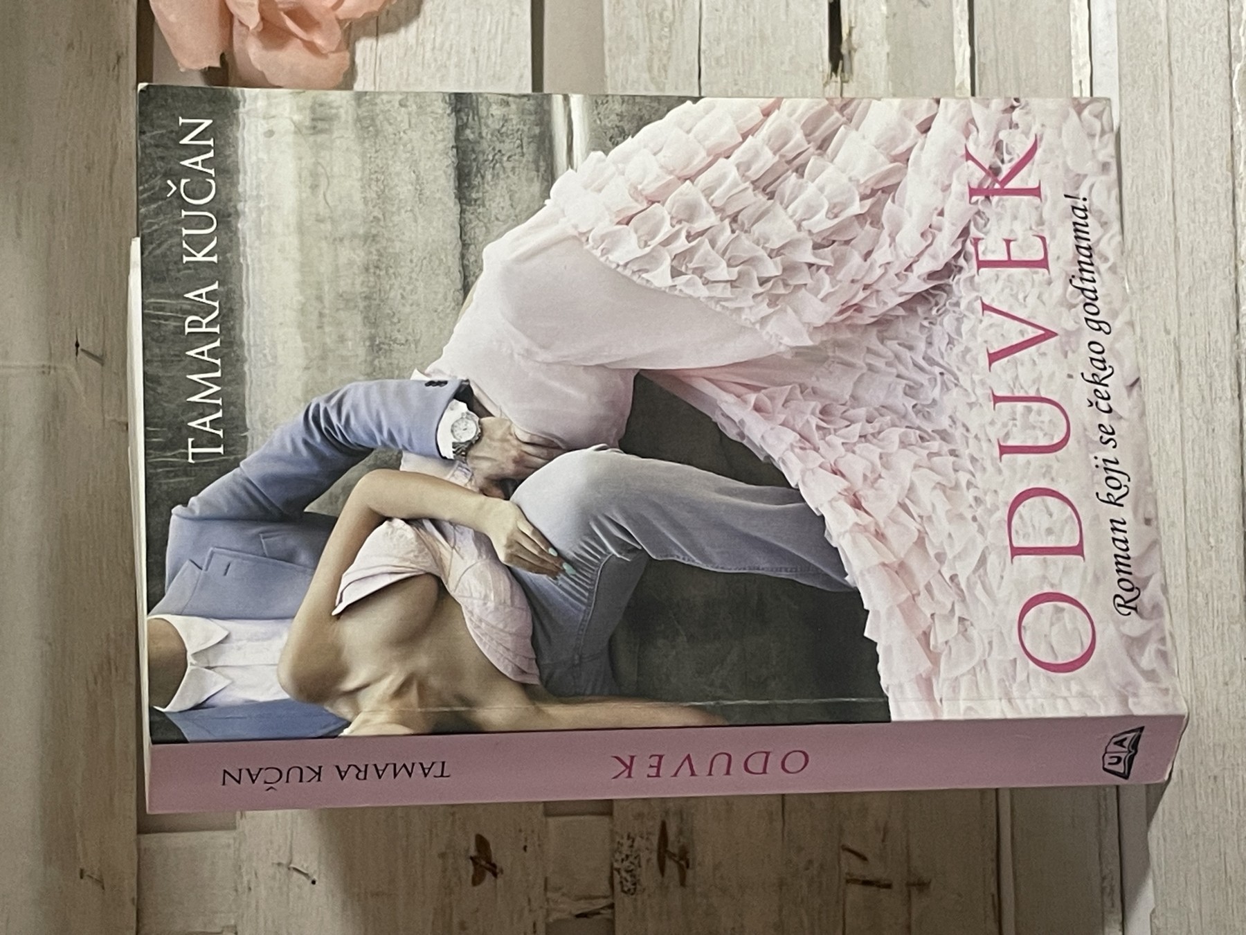 Oduvek — Tamara Kučan