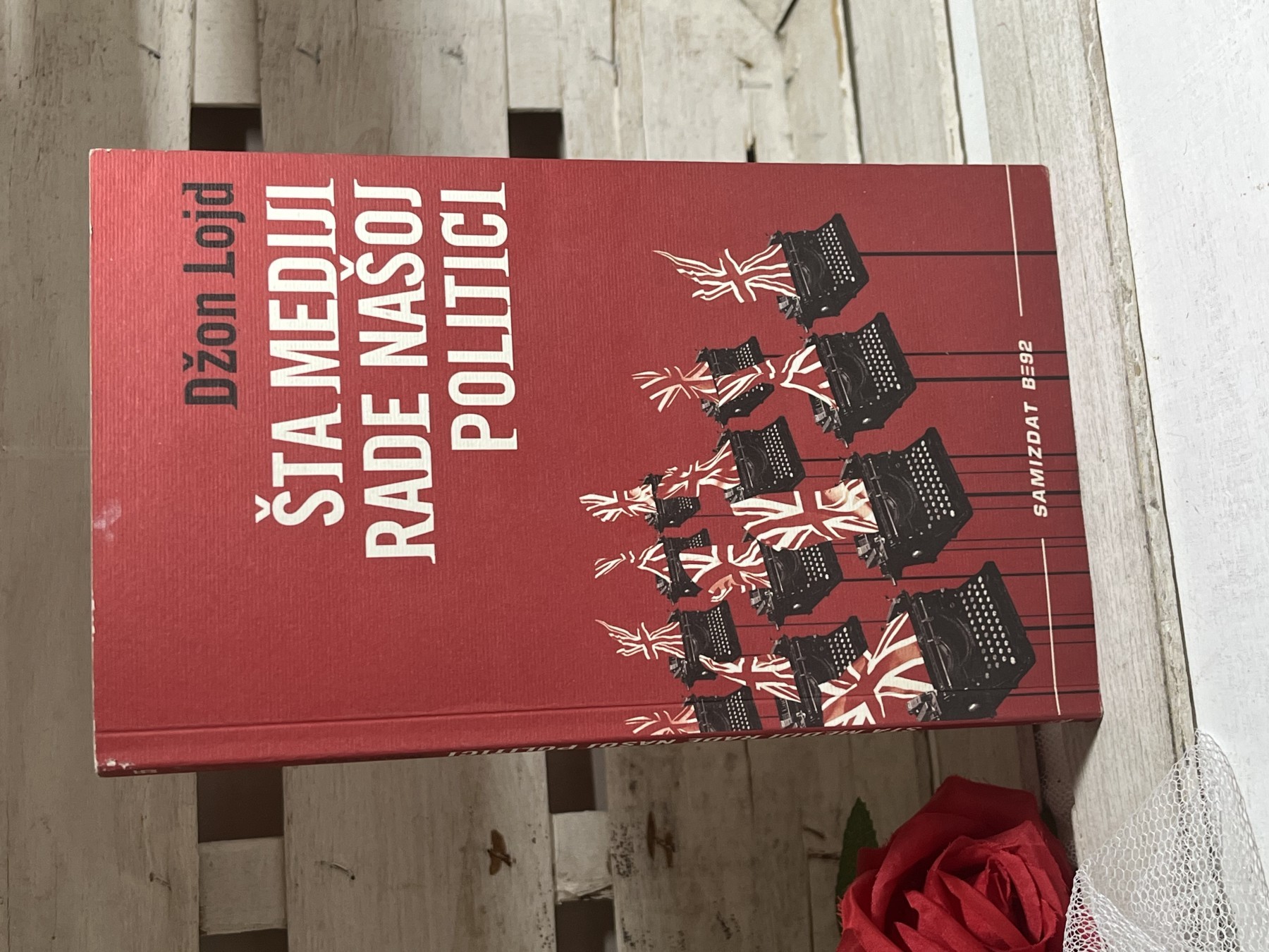 Šta mediji rade našoj politici — Džon Lojd
