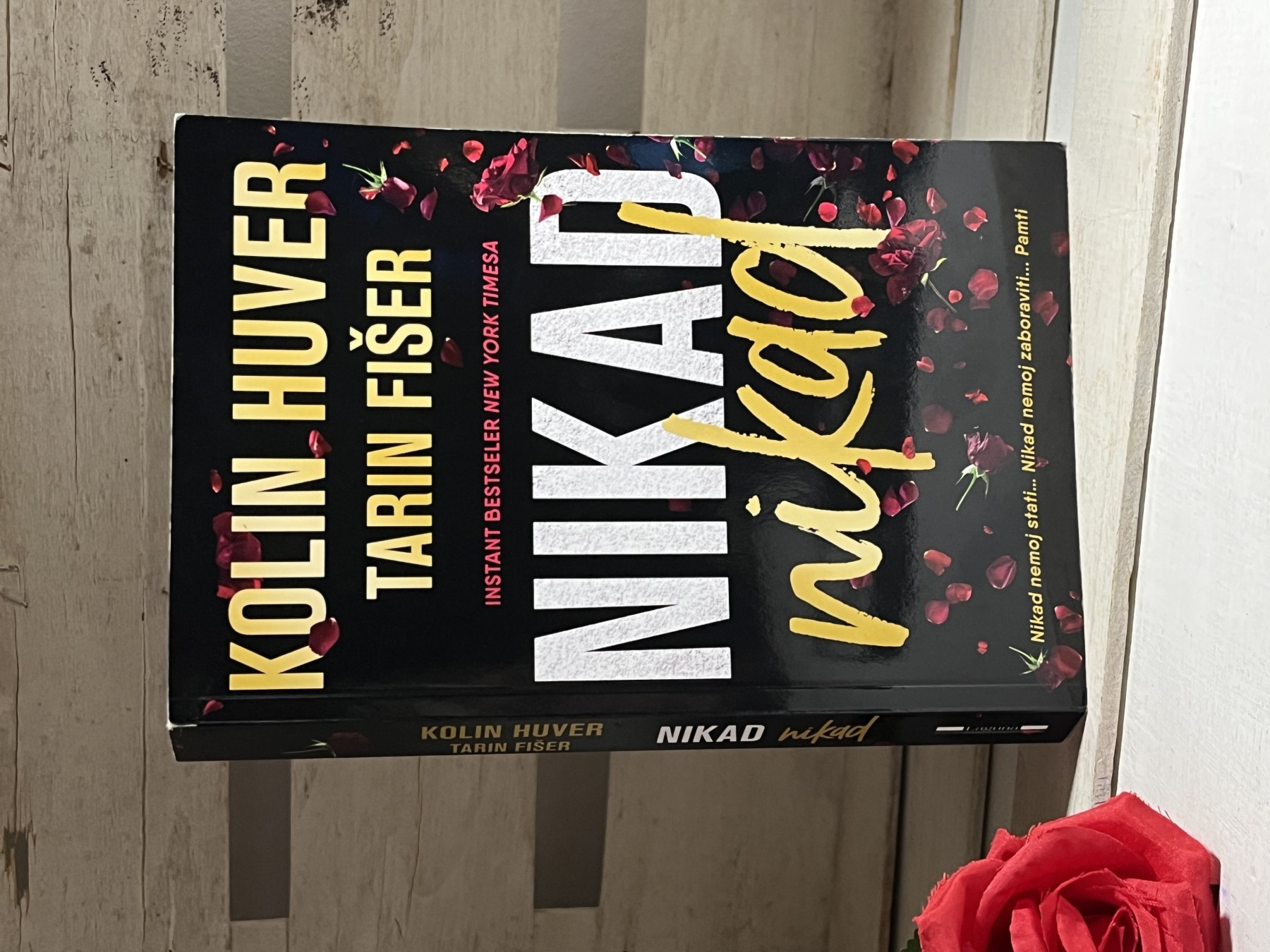 Nikad, nikad — Kolin Huver