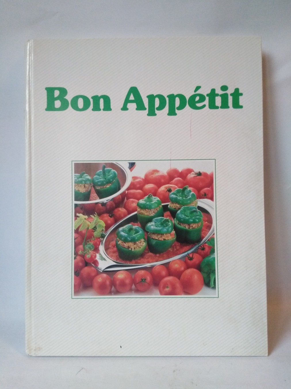 Bon Appétit — zbornik moderne kuhinje — Grupa autora