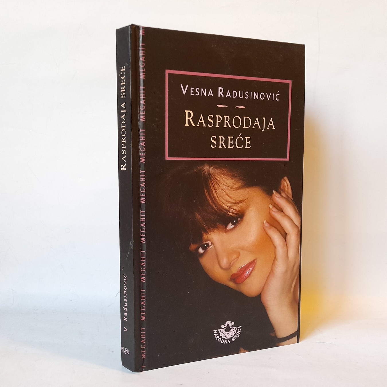 Rasprodaja sreće — Vesna Radusinović