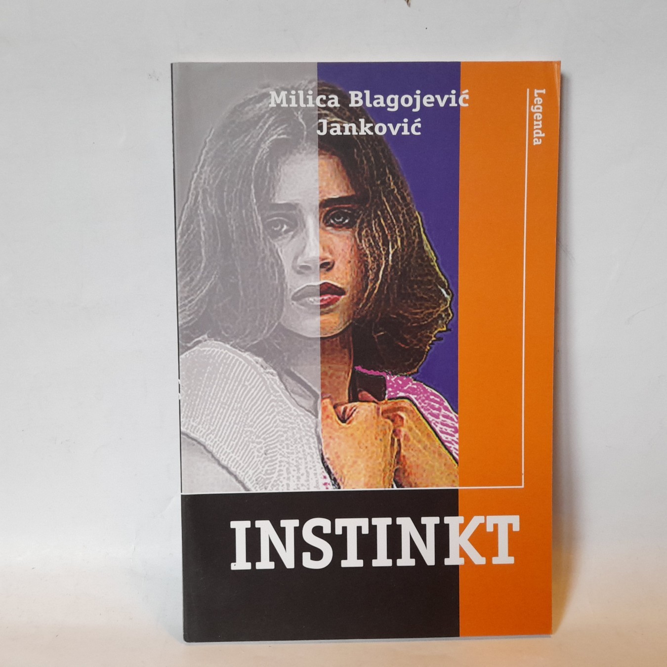 Instinkt — Milica Blagojević Janković