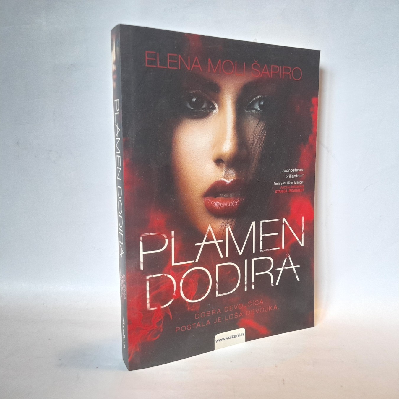 Plamen dodira — Elena Moli Šapiro