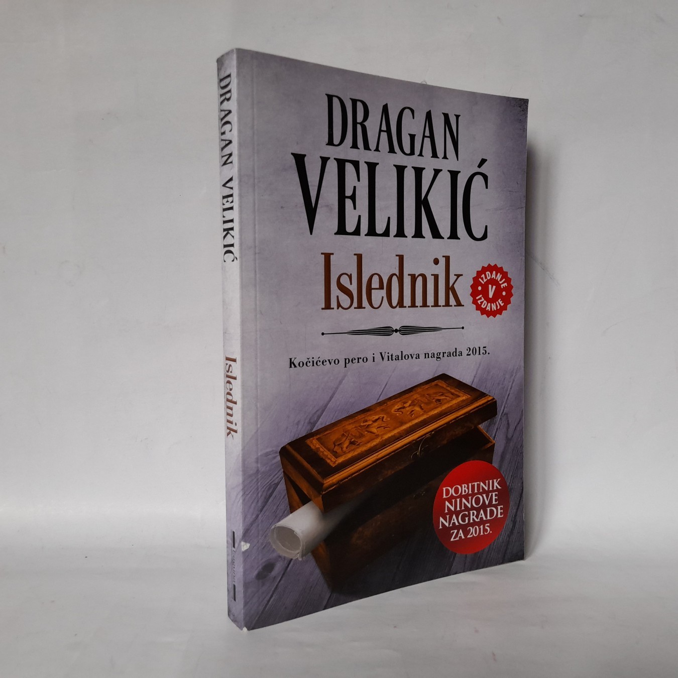Islednik — Dragan Velikić