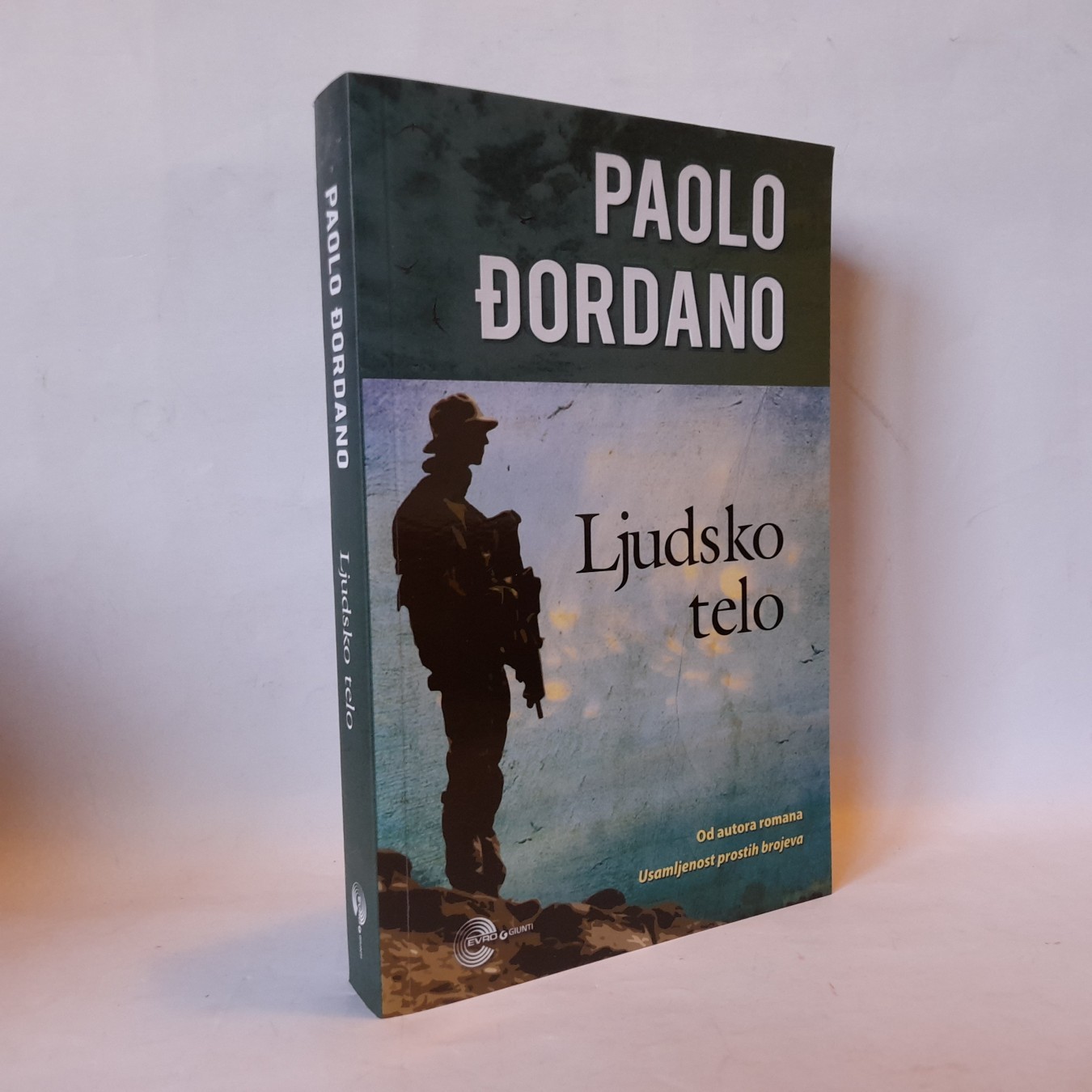 Ljudsko telo — Paolo Đordano