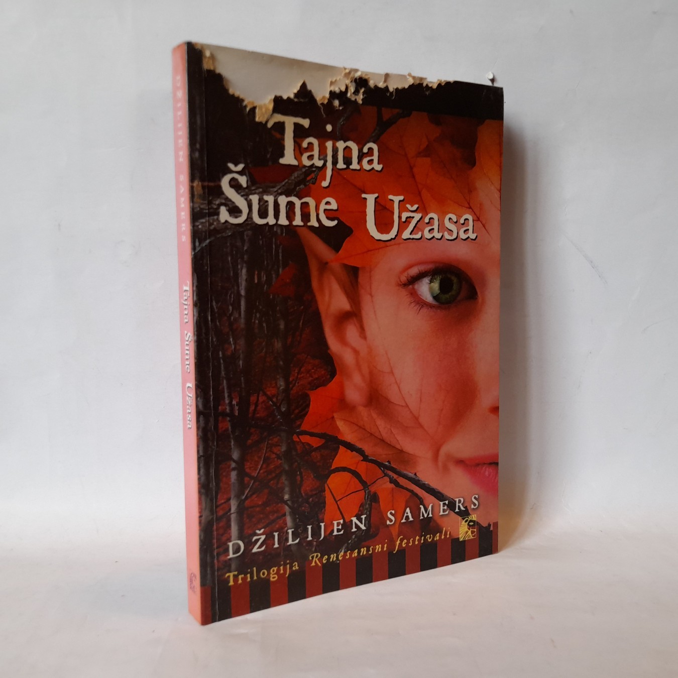 Tajna šume užasa — Džilijen Samers