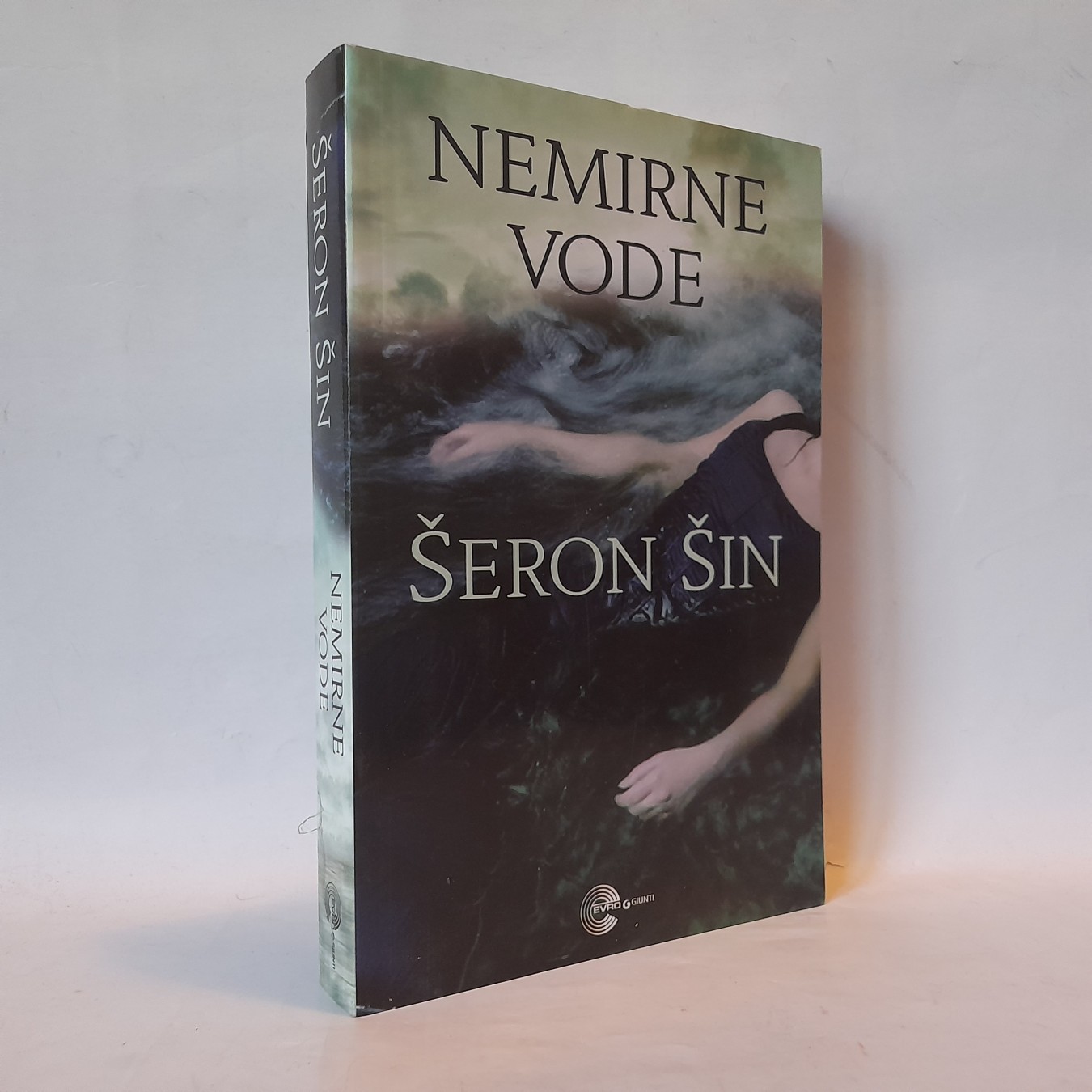 Nemirne vode — Šeron Šin