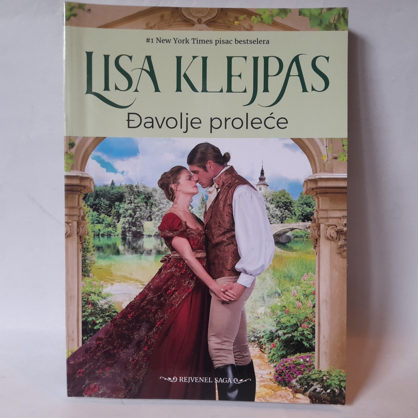 Đavolje proleće — Lisa Klejpas