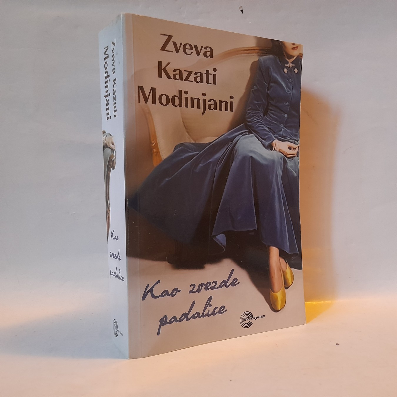Kao zvezde padalice — Zveva Kazati Modinjani