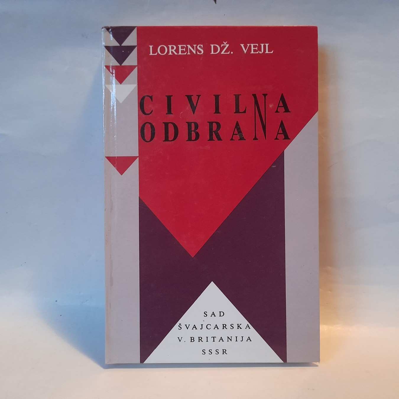 Civilna odbrana — Lorens Dž. Vej
