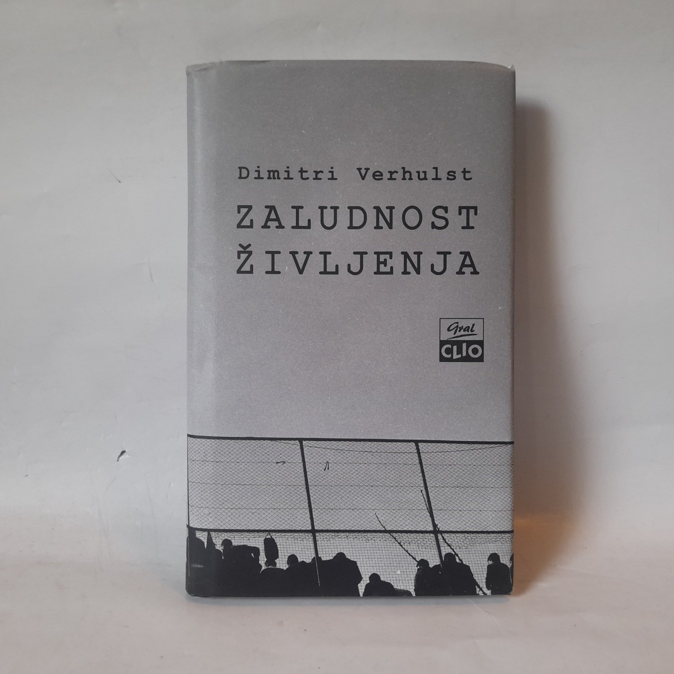 Zaludnost življenja — Dimitri Verhulst
