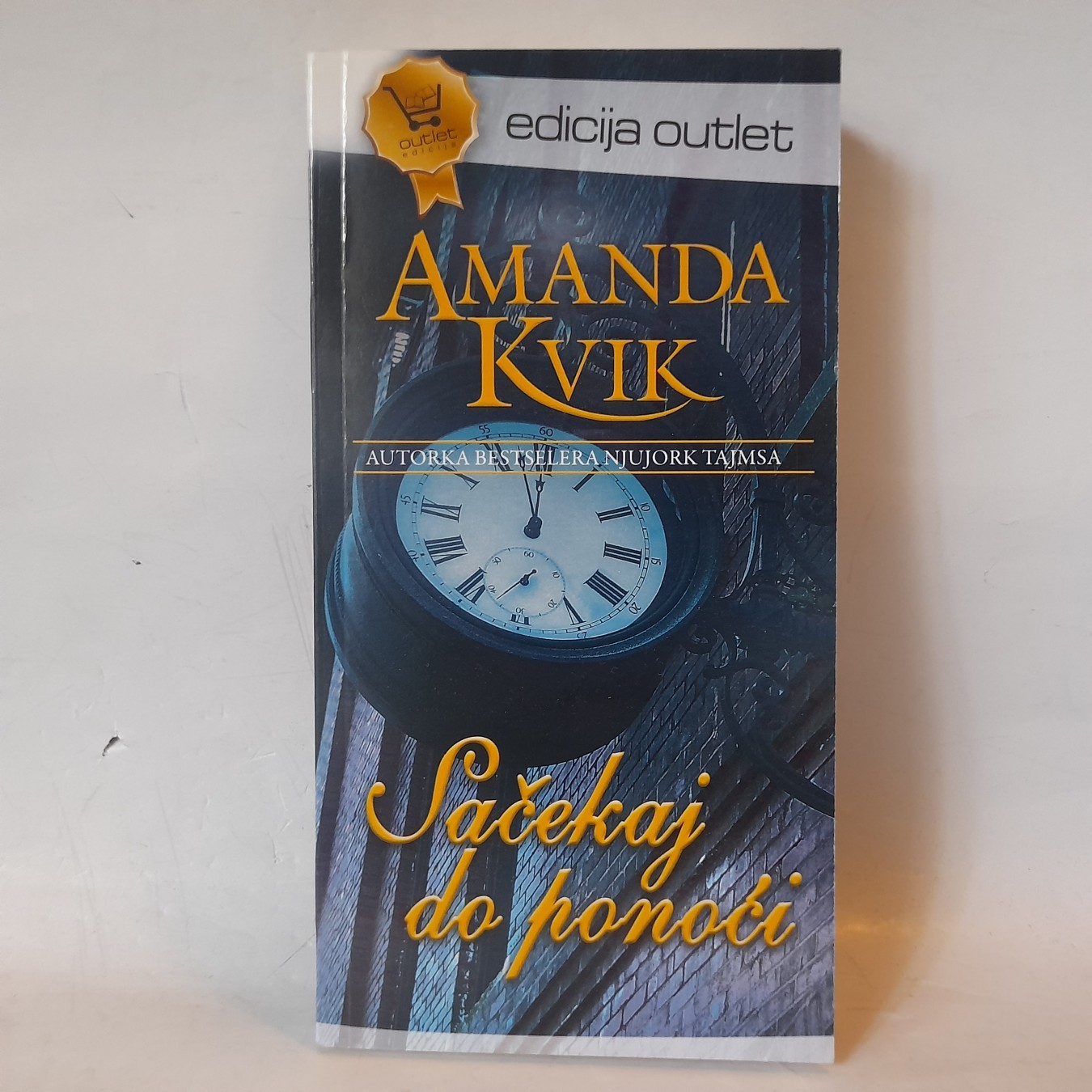 Sačekaj do ponoći — Amanda Kvik