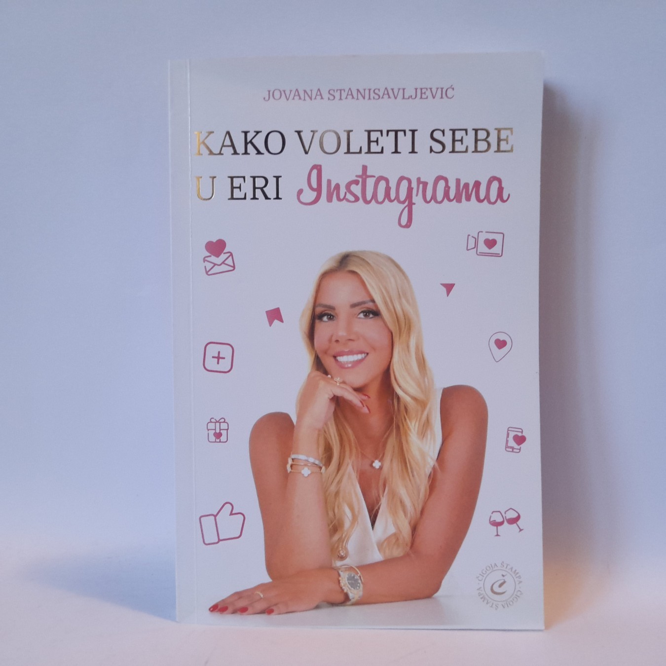 Kako voleti sebe u eri Instagrama — Jovana Stanisavljević