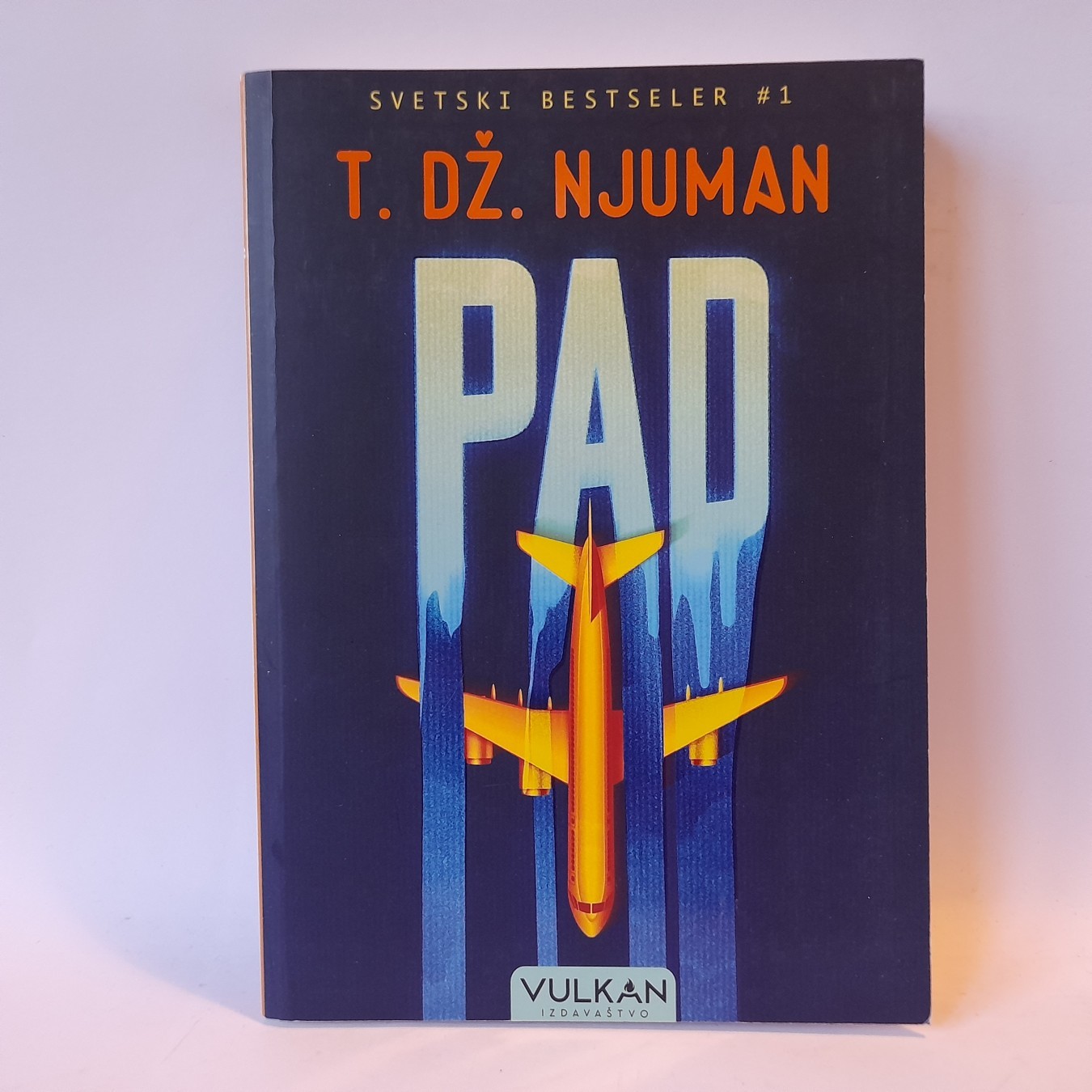 Pad — T. Dž. Njuman