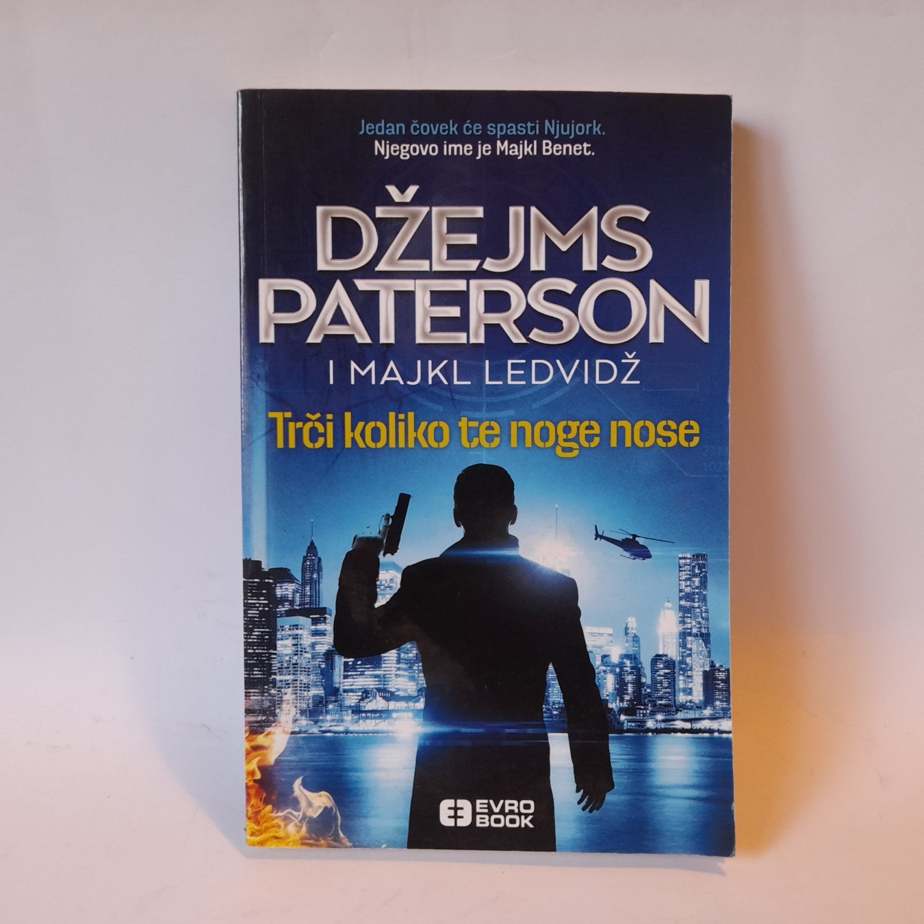 Trči koliko te noge nose — Džejms Paterson