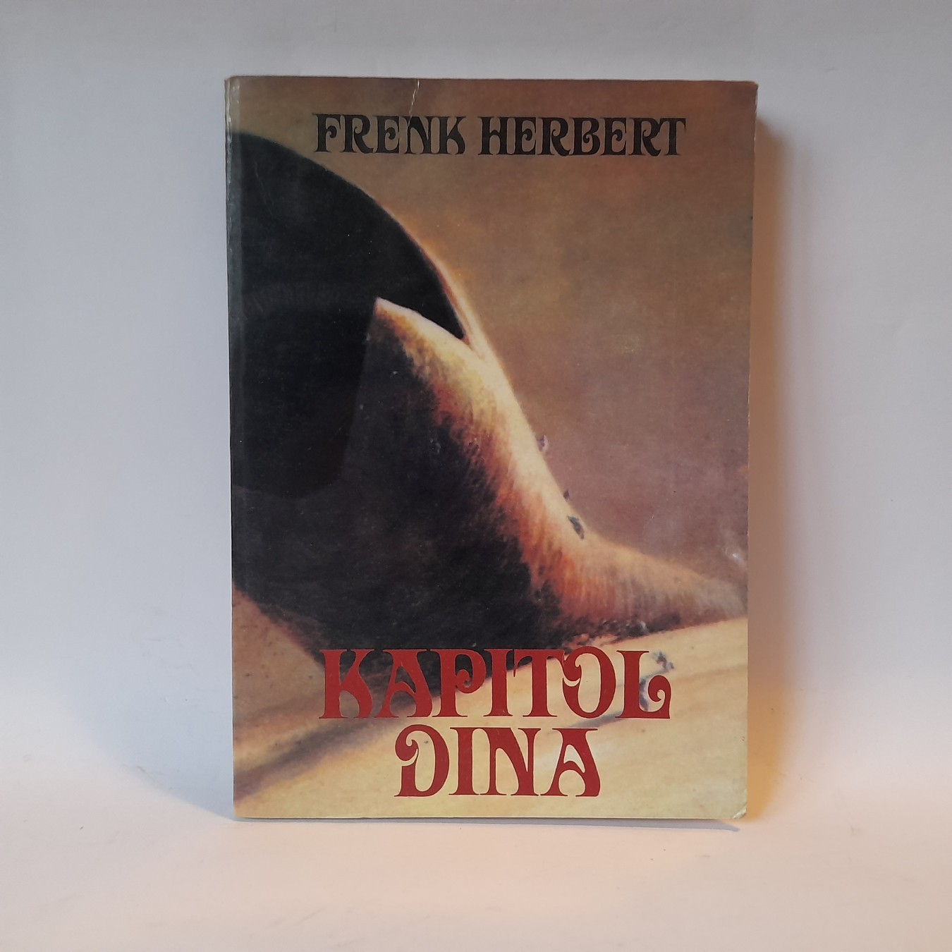 Kapitol Dina — Frenk Herbert