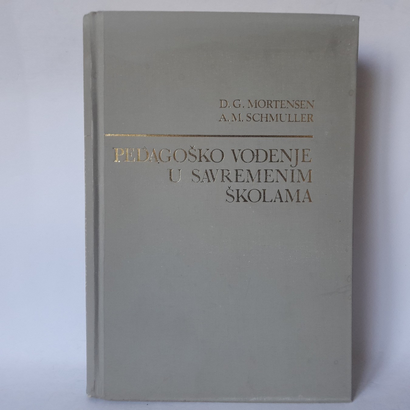 Pedagoško vođenje u savremenim školama — Mortensen