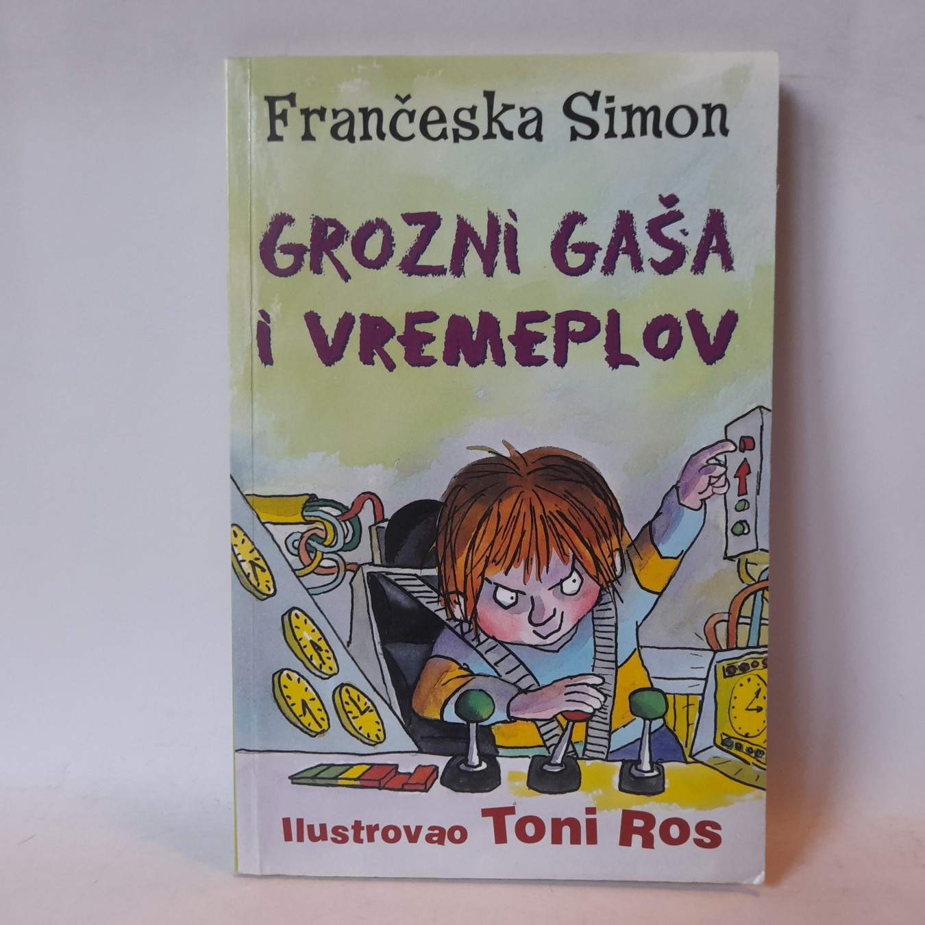 Grozni Gaša i vremeplov — Frančeska Simon