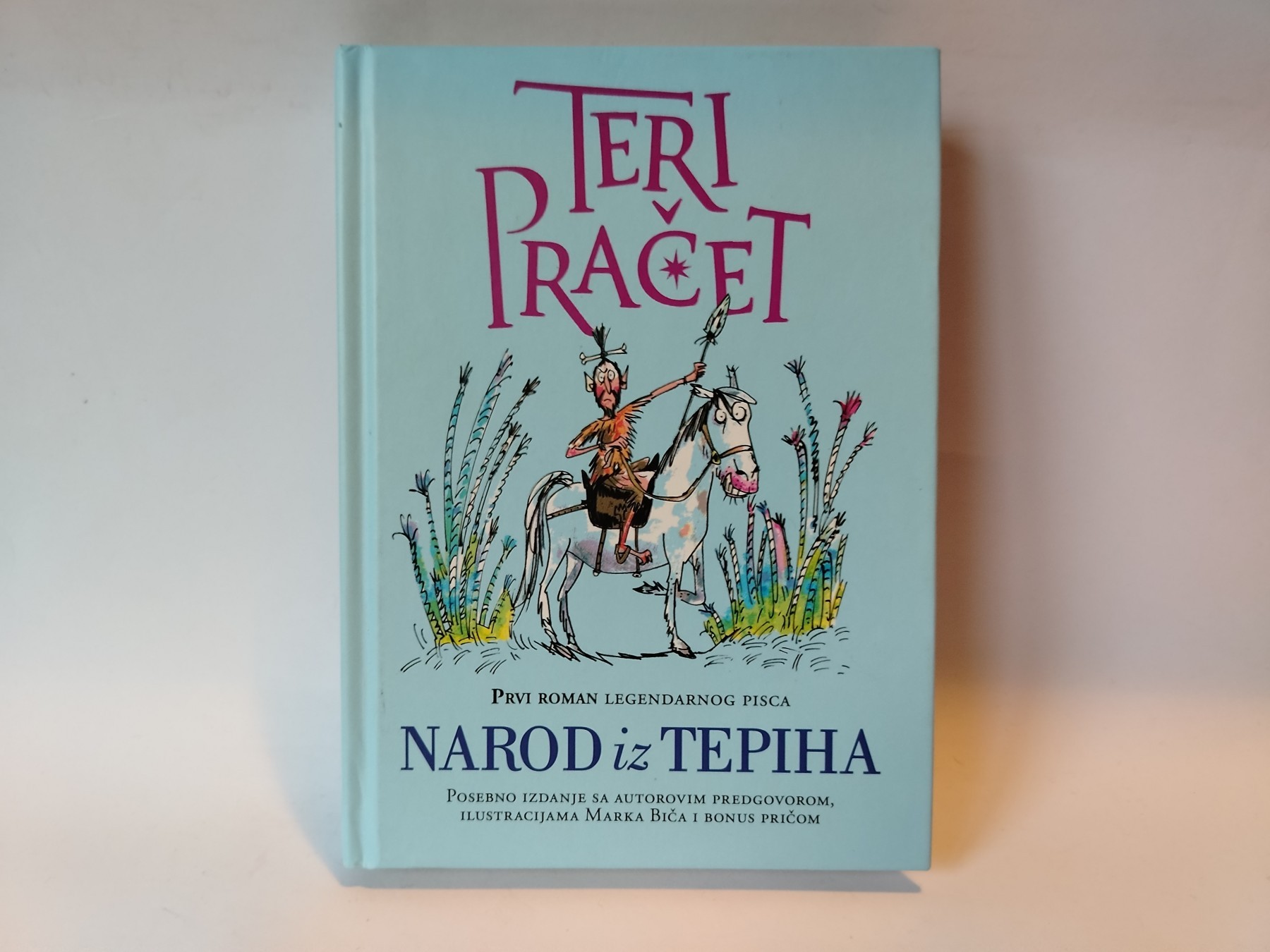 Narod iz tepiha — Teri Pračet