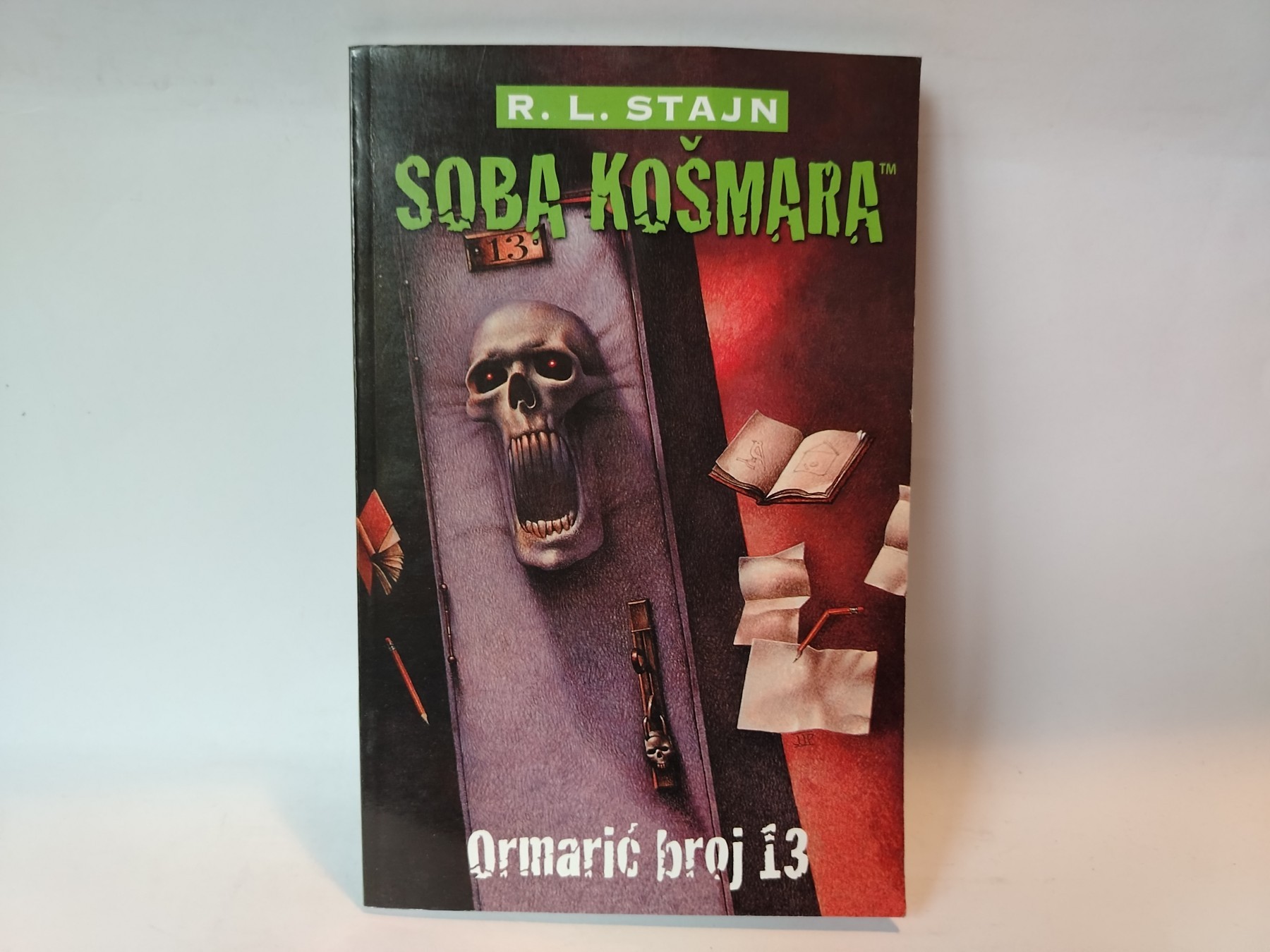 Soba košmara — ormarić broj 13 — R. L. Stajn