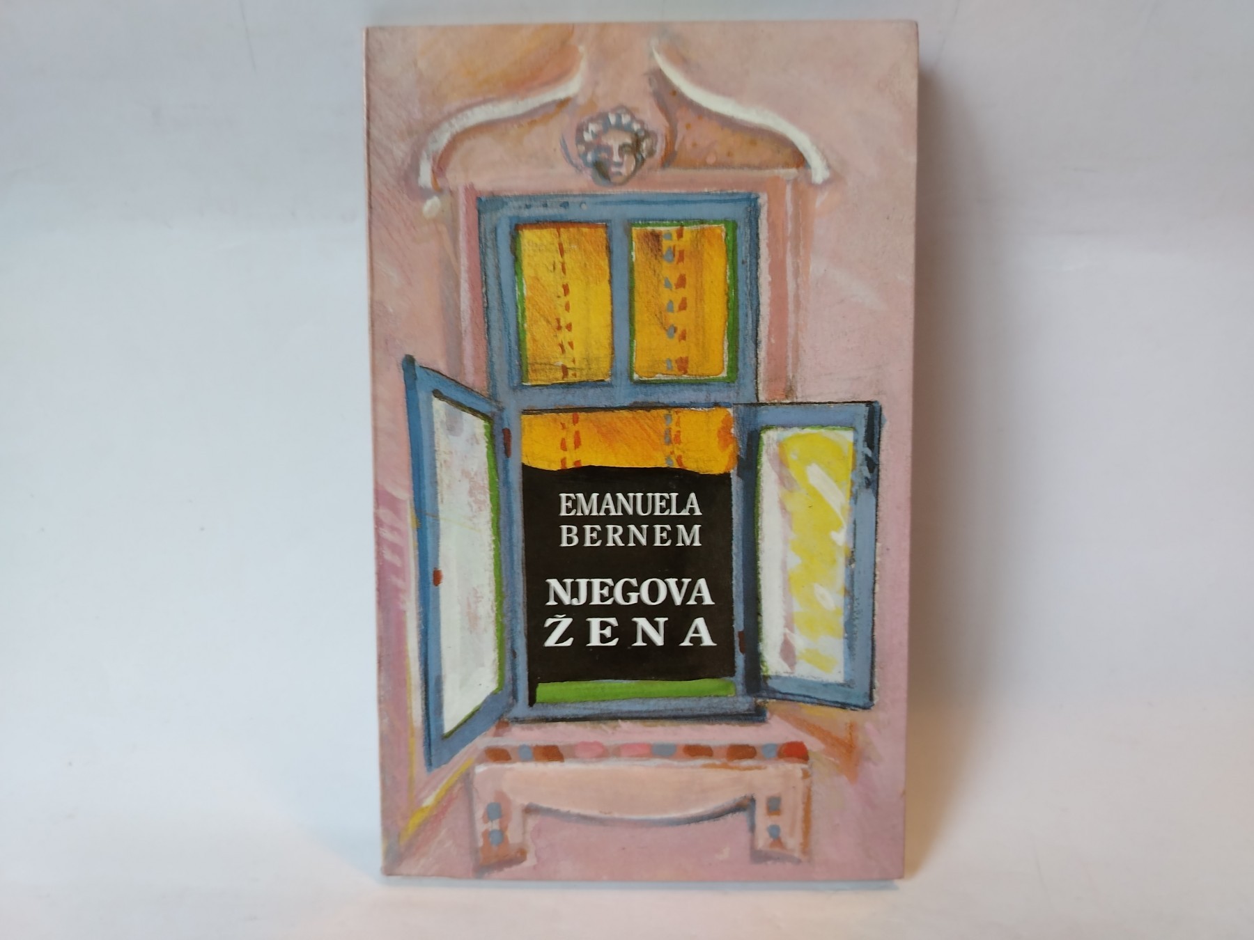 Njegova žena — Emanuela Bernem