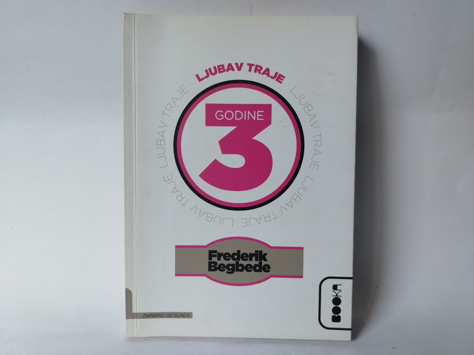 Ljubav traje 3 godine — Frederik Begbede