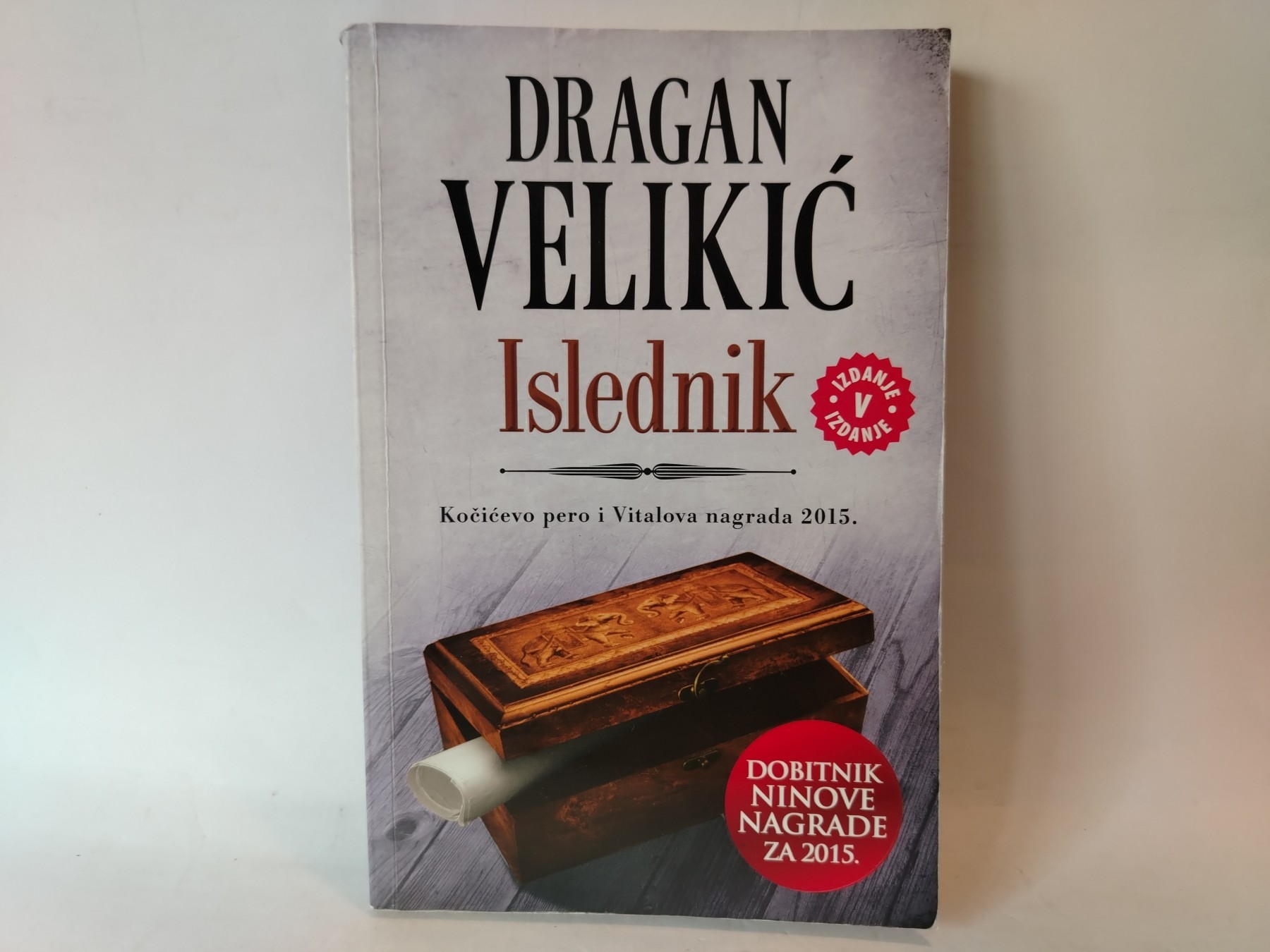 Islednik — Dragan Velikić
