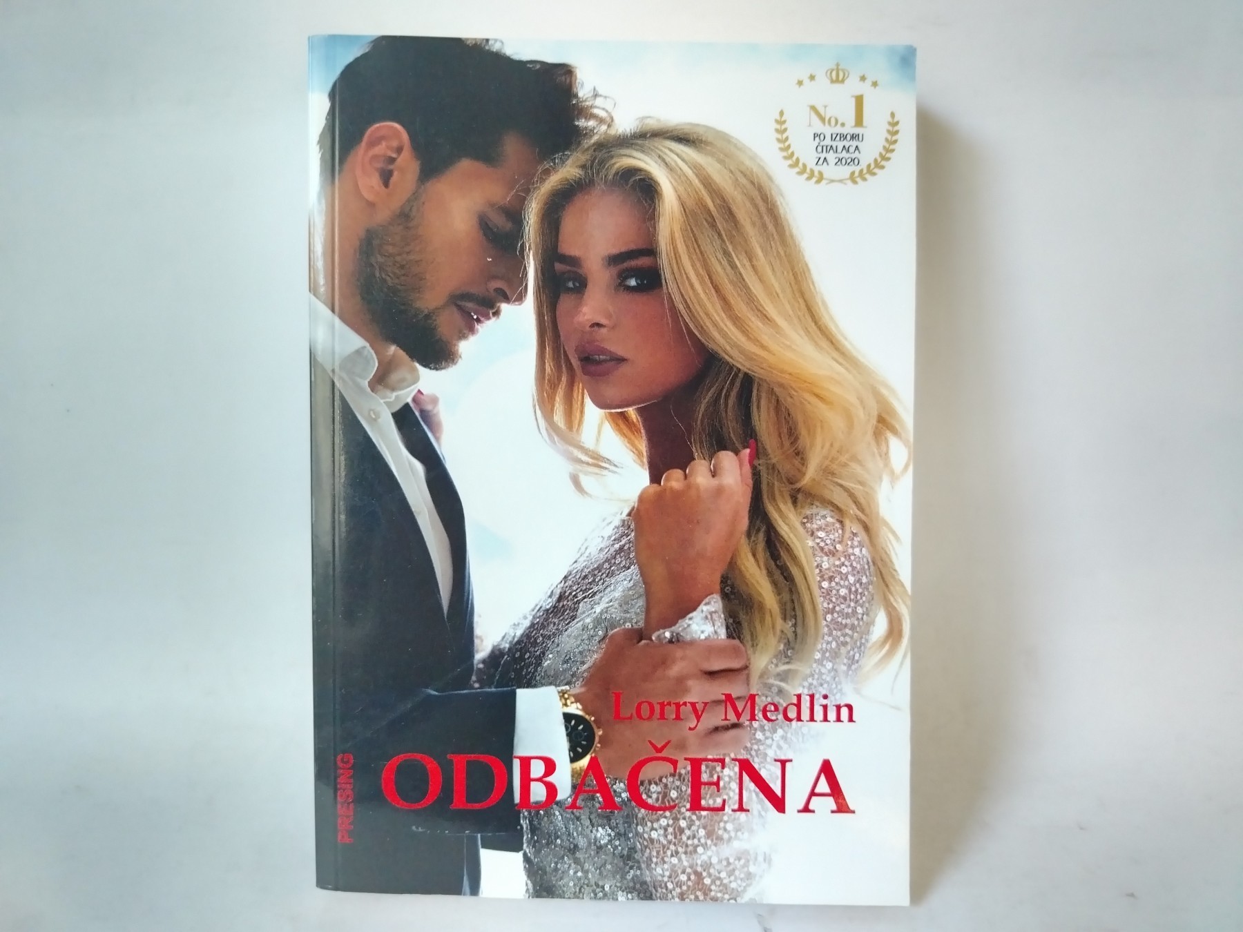 ODBAČENA,Lorry Medlin — Lori Medlin